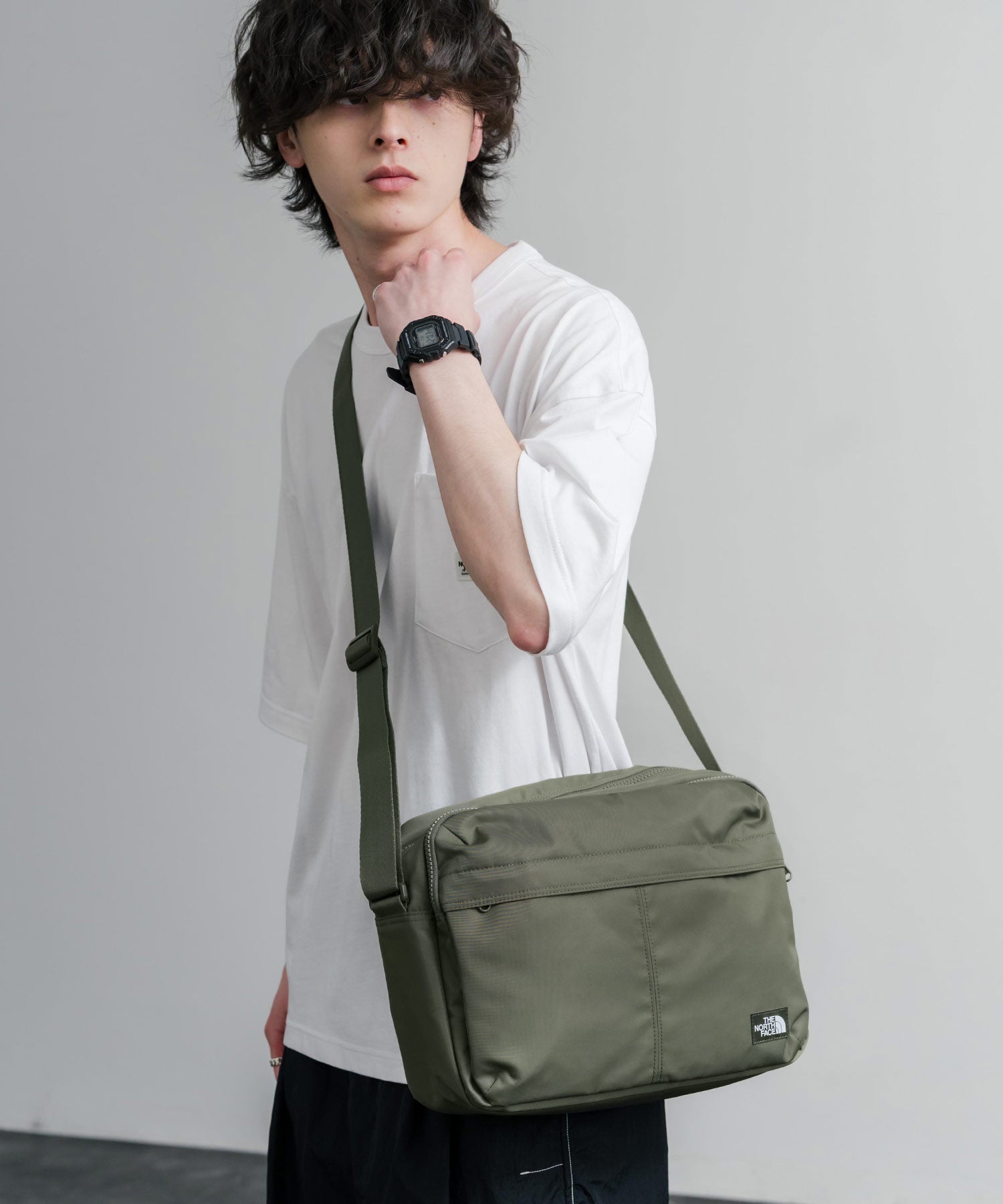 ショルダーバック THE NORTH FACE ザ・ノースフェイス TRAVEL CROSS BAG L トラベル