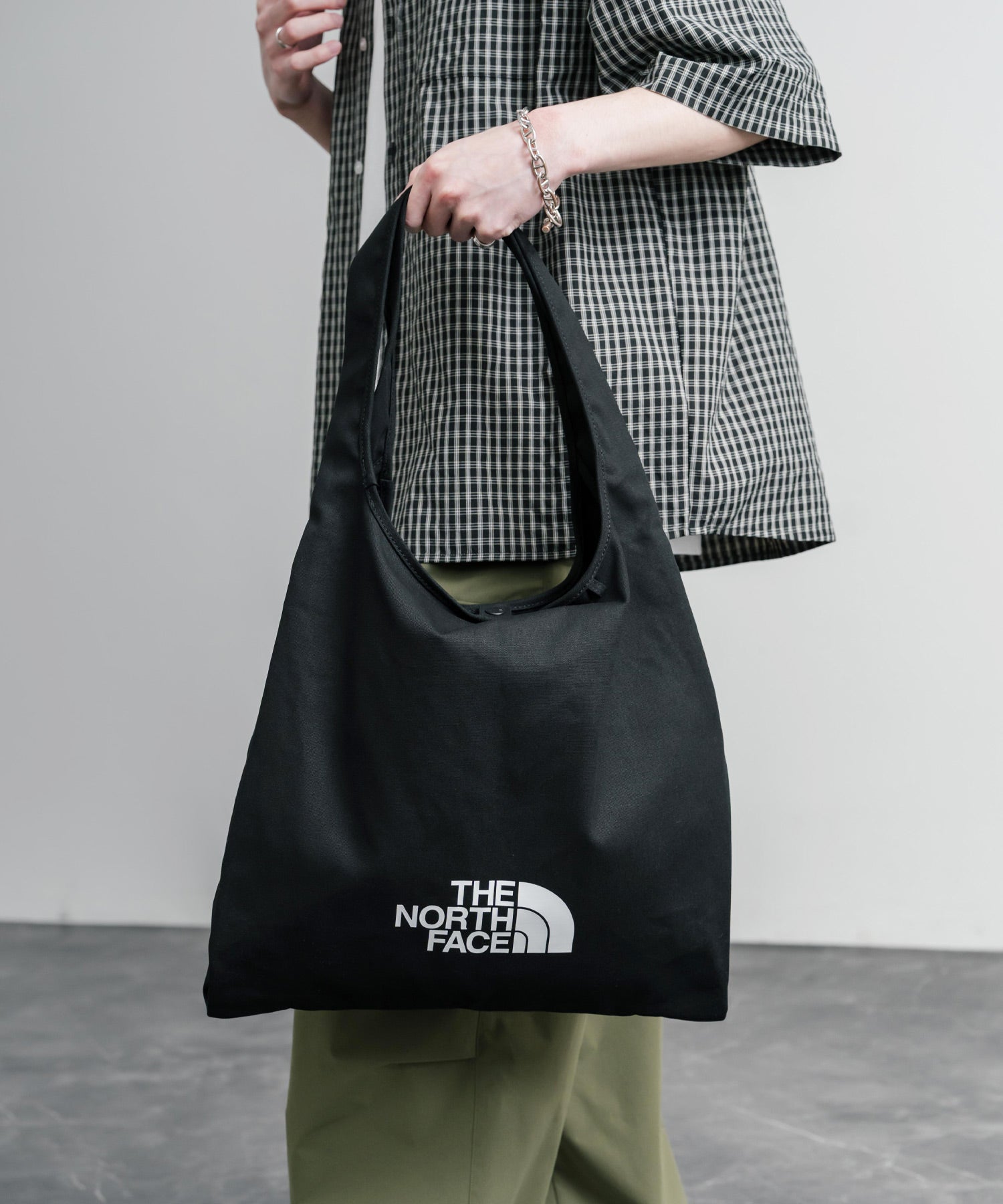 16016_blk_1.jpg