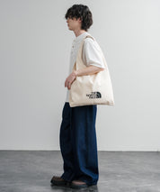 THE NORTH FACE TRIG BAG ワンポイントロゴショルダートートバッグ A4収納可能 16016