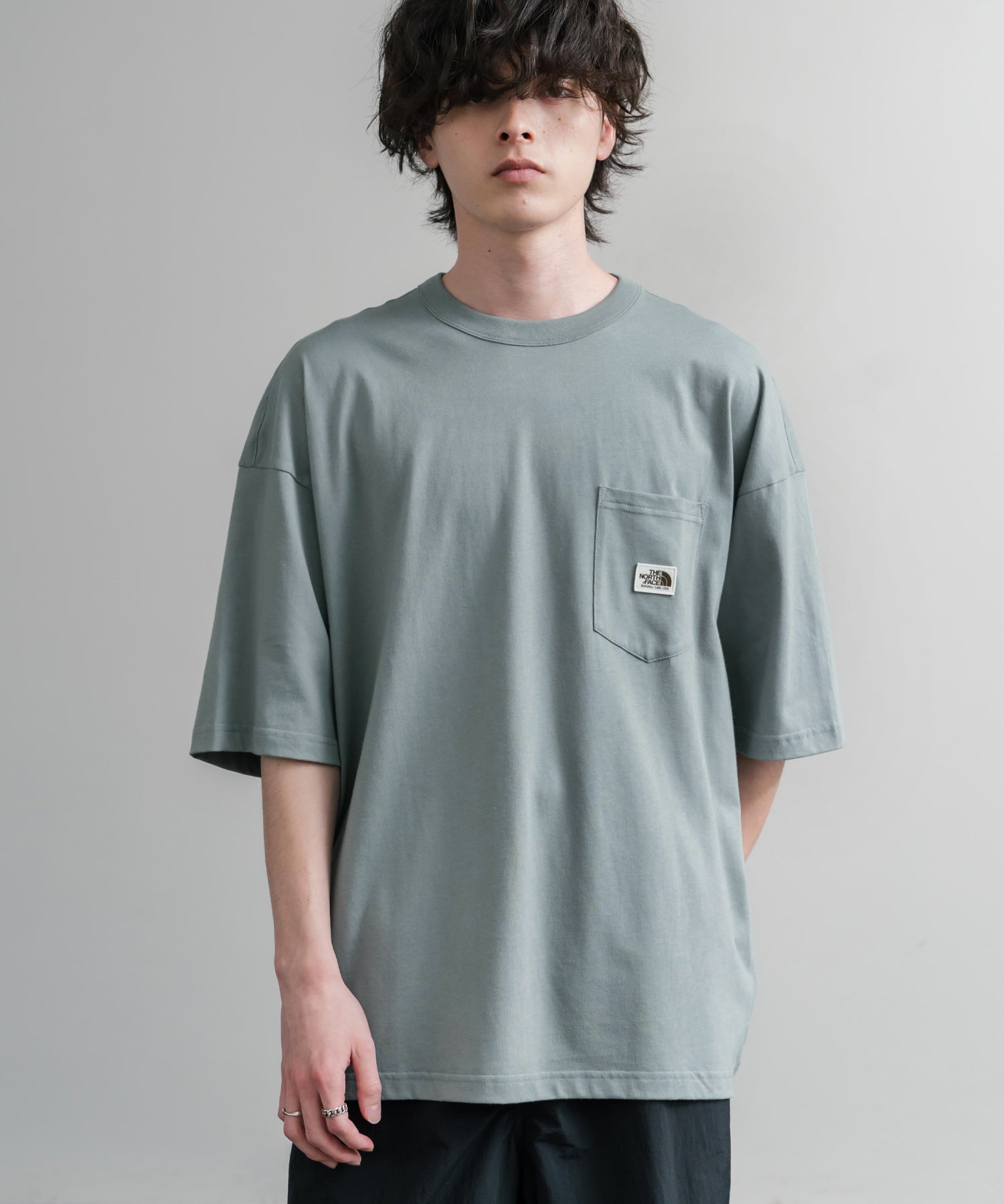 日本未展開モデル THE NORTH FACE ザ・ノースフェイス WHITE LABEL ホワイトレーベル POCKET S/S R/TEE オーバーサイズ胸ポケット付き半袖Tシャツ 16017