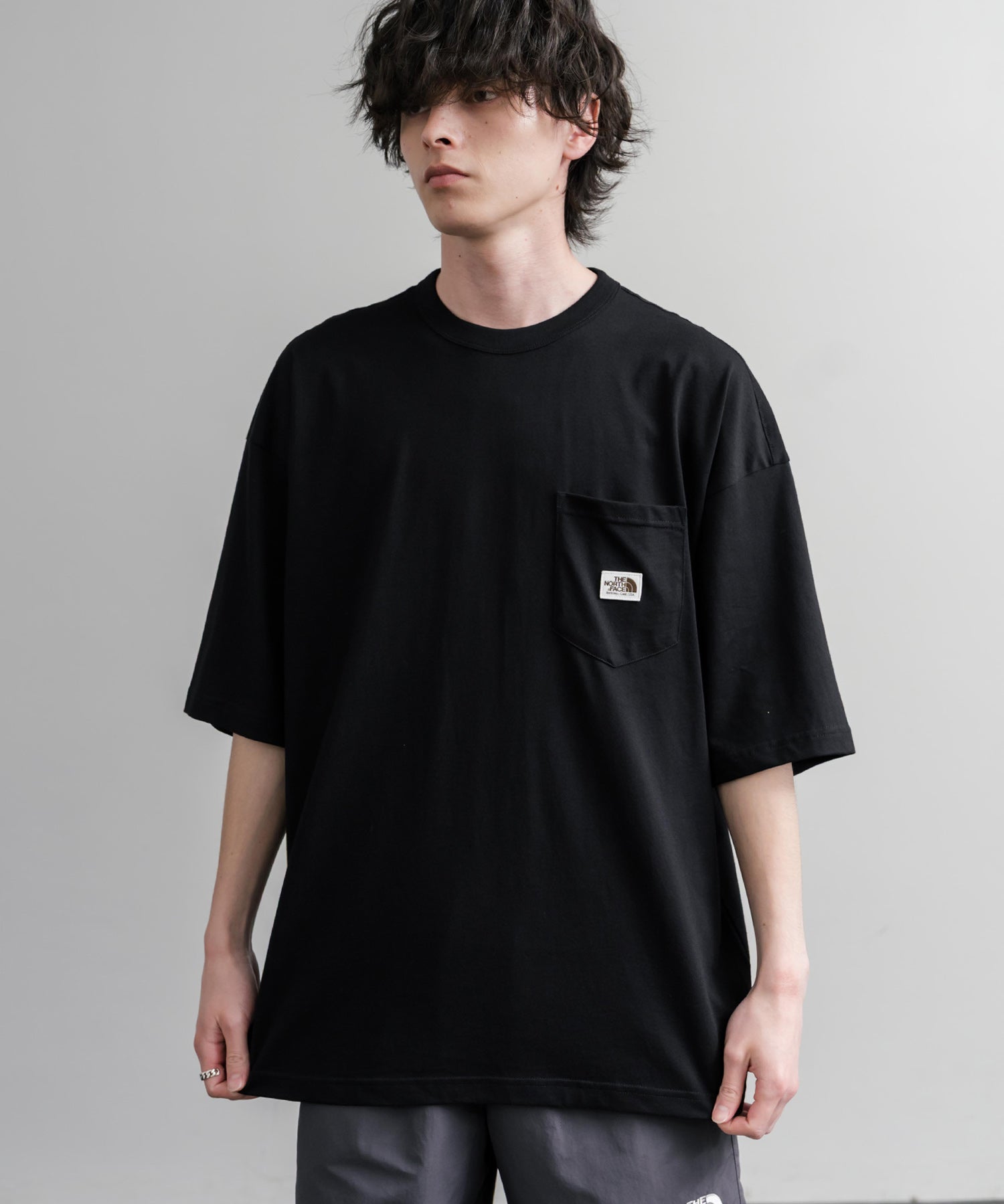 日本未展開モデル THE NORTH FACE ザ・ノースフェイス WHITE LABEL ホワイトレーベル POCKET S/S R/TEE オーバーサイズ胸ポケット付き半袖Tシャツ 16017