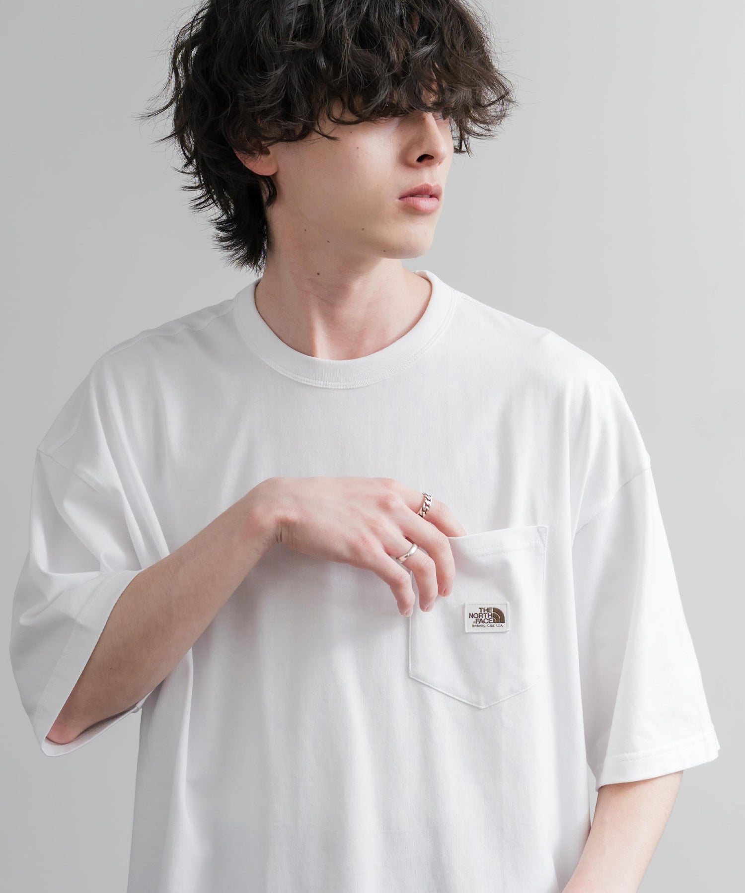 日本未展開モデル THE NORTH FACE ザ・ノースフェイス WHITE LABEL ホワイトレーベル POCKET S/S R/TEE オーバーサイズ胸ポケット付き半袖Tシャツ 16017