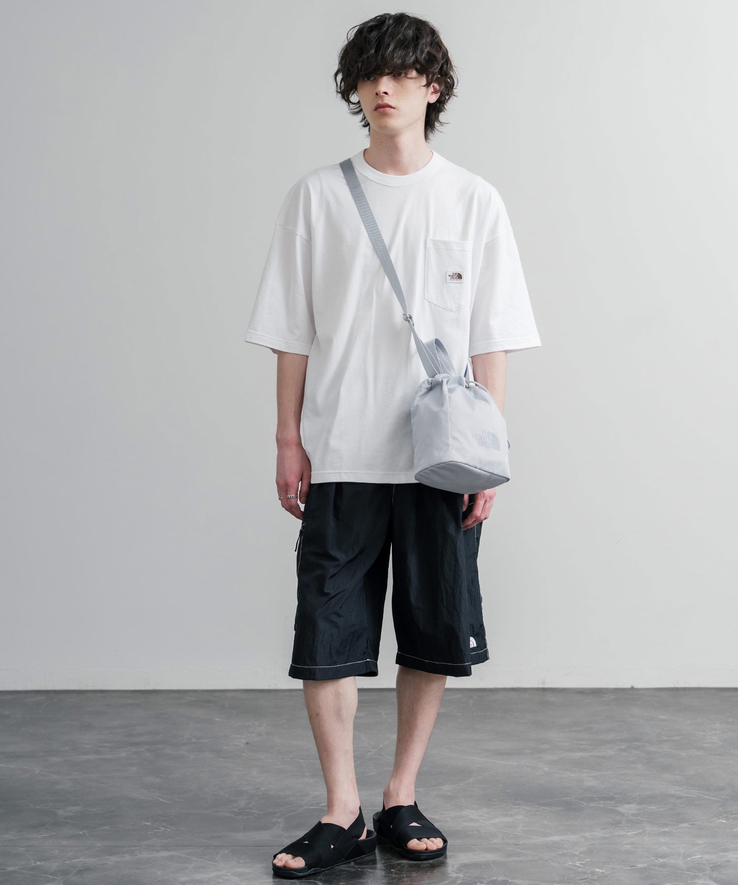 日本未展開モデル THE NORTH FACE ザ・ノースフェイス WHITE LABEL ホワイトレーベル BONNEY BUCKET BAG MINI 2WAYミニバケットバッグ/ショルダー巾着 16018