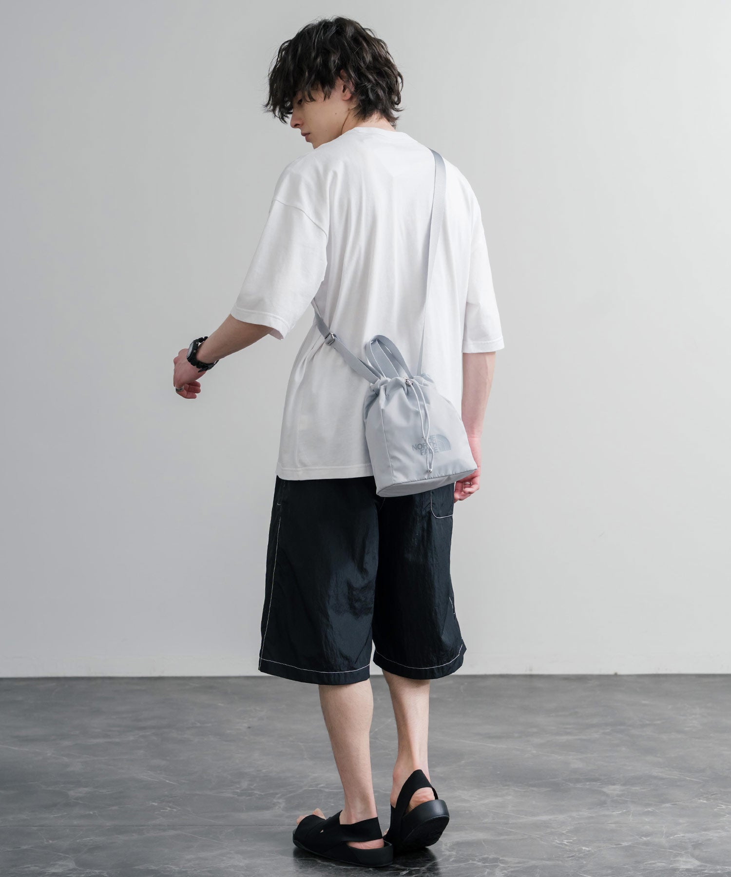 日本未展開モデル THE NORTH FACE ザ・ノースフェイス WHITE LABEL ホワイトレーベル BONNEY BUCKET BAG MINI 2WAYミニバケットバッグ/ショルダー巾着 16018