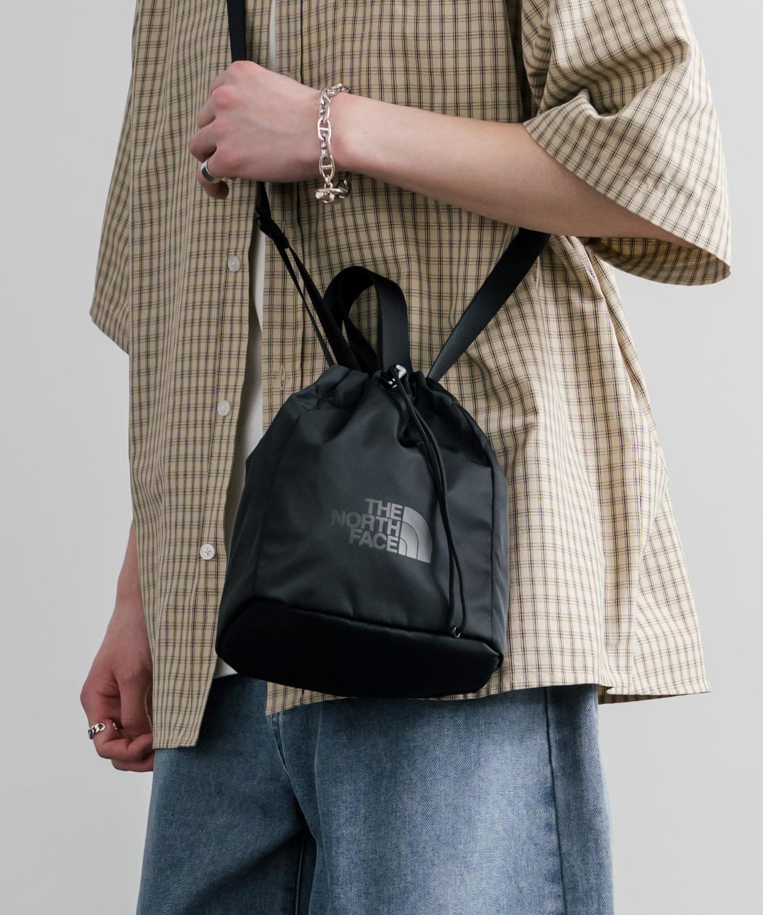 日本未展開モデル THE NORTH FACE ザ・ノースフェイス WHITE LABEL ホワイトレーベル BONNEY BUCKET BAG MINI 2WAYミニバケットバッグ/ショルダー巾着 16018