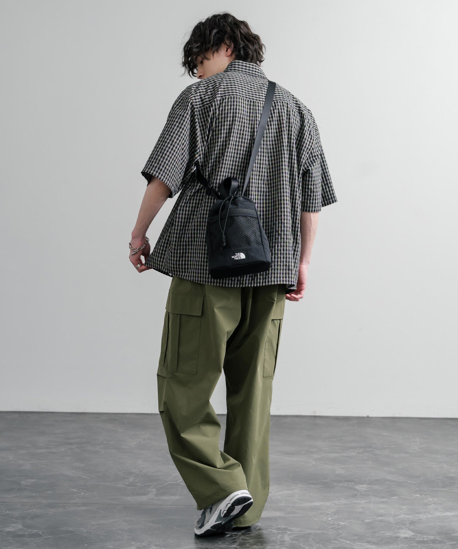 日本未展開モデル THE NORTH FACE ザ・ノースフェイス WHITE LABEL ホワイトレーベル LINDEN MESH BUCKET BAG MINI 2WAYバケットショルダーバッグ/ハンドバッグ 16019