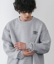 UMBRO アンブロ 別注コラボ オーバーサイズ裏起毛ワンポイントロゴ刺繍クルーネック長袖スウェット 16031
