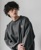 UMBRO アンブロ 別注コラボ オーバーサイズ裏起毛ワンポイントロゴ刺繍クルーネック長袖スウェット 16031