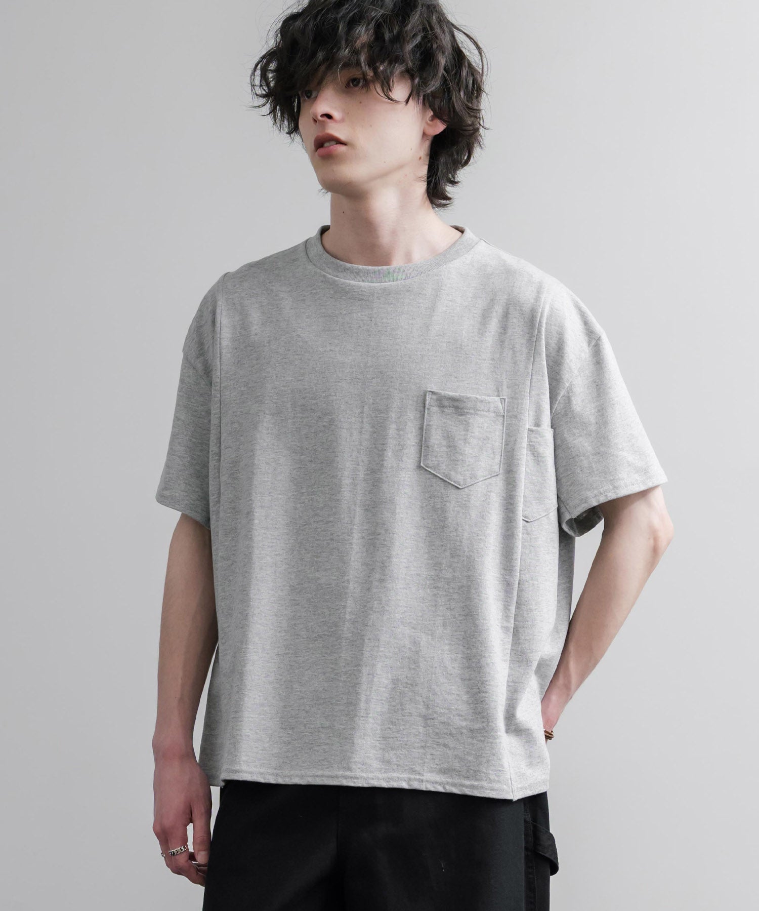 Upscape Audience アップスケープオーディエンス 日本製 国産ビッグサイズリメイクUSAファブリックポケット付き半袖Tシャツ AUD6739 16035