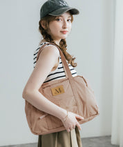 MUCENT ムセント AMANDA FRONT POCKET SHOULDER BAG UNISEX ボストンバッグ/ショルダーバッグ 16039