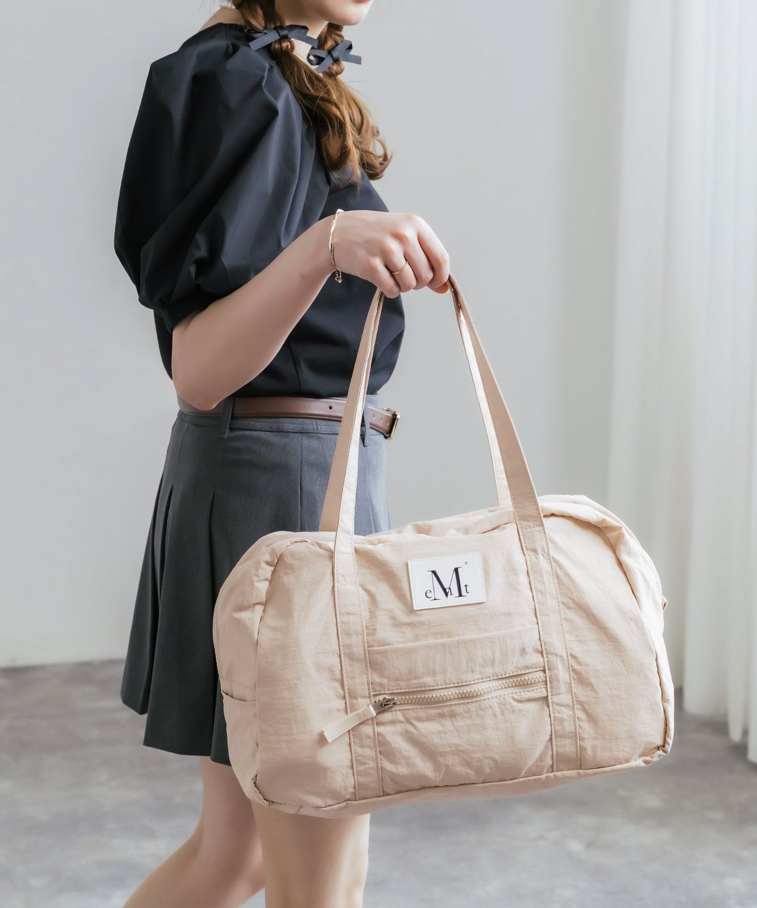 MUCENT ムセント AMANDA FRONT POCKET SHOULDER BAG UNISEX ボストンバッグ/ショルダーバッグ 16039