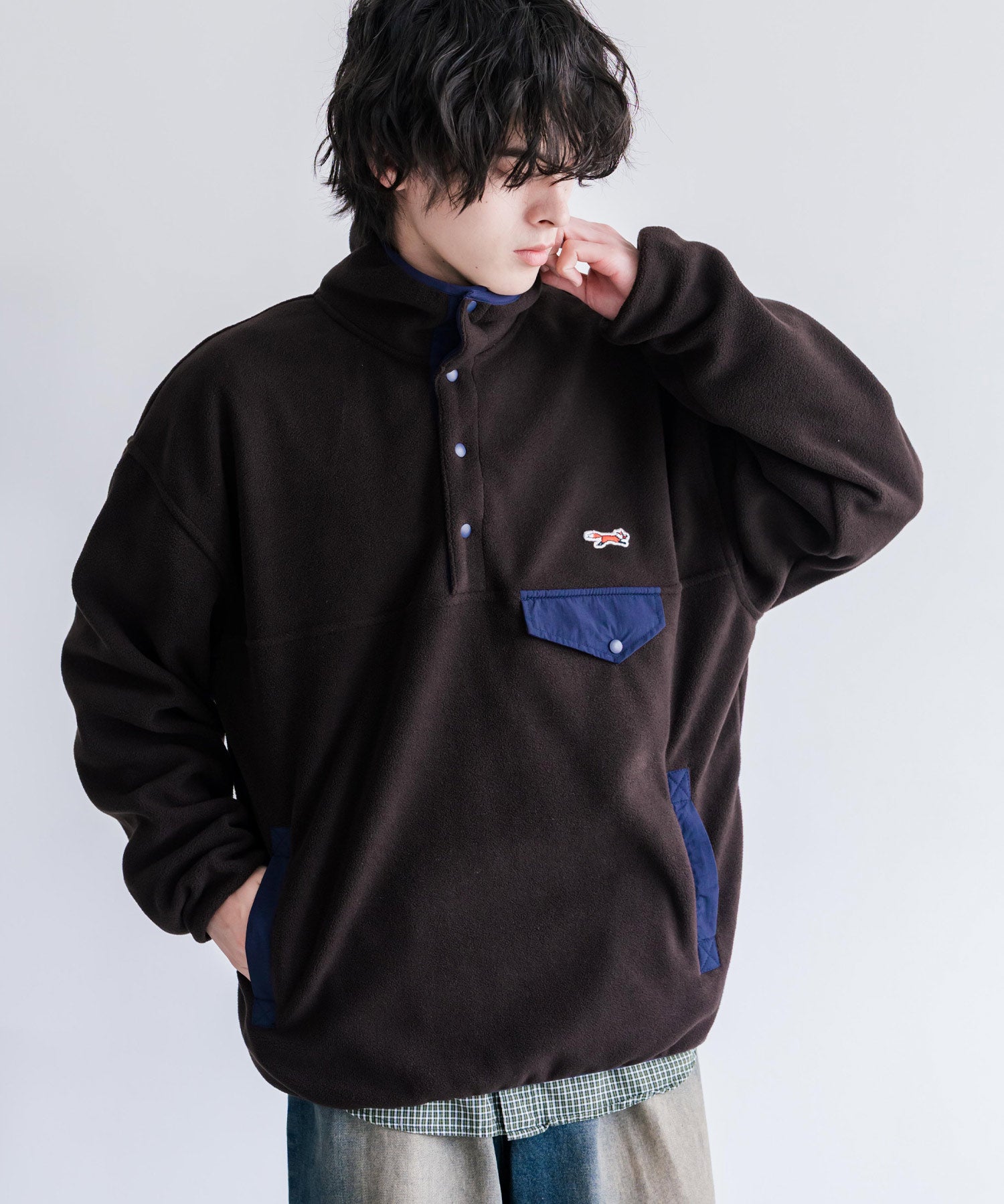 PENNEYS ペニーズ 別注コラボ オーバーサイズフリースアノラックワンポイントロゴ刺繍長袖スタンドカラープルオーバー 16055