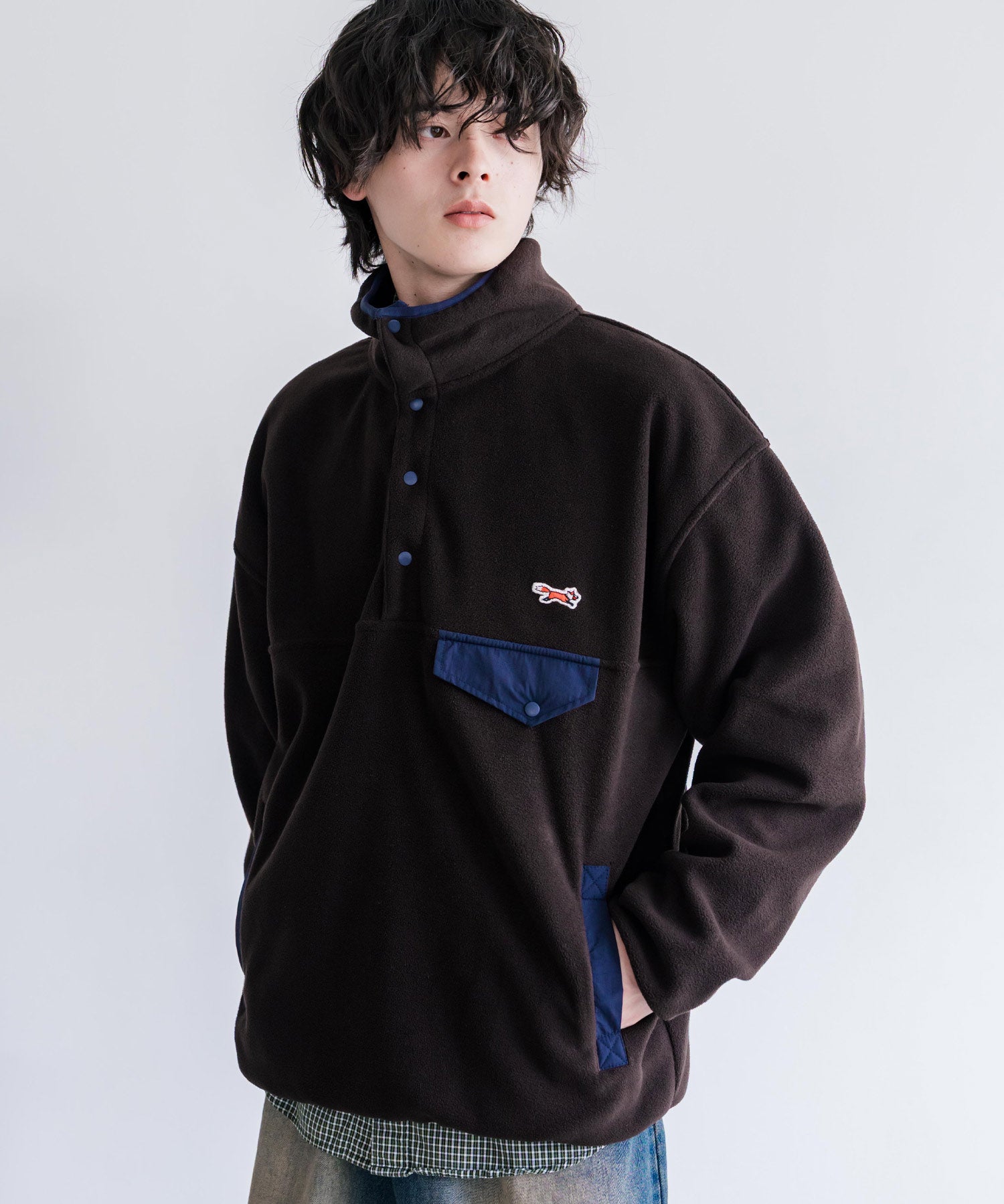 PENNEYS ペニーズ 別注コラボ オーバーサイズフリースアノラックワンポイントロゴ刺繍長袖スタンドカラープルオーバー 16055