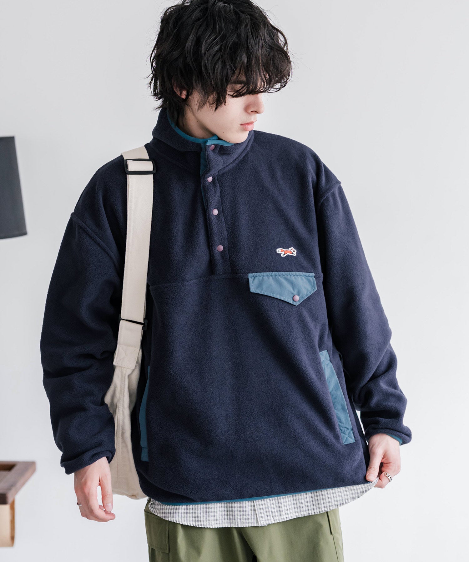 PENNEYS ペニーズ 別注コラボ オーバーサイズフリースアノラックワンポイントロゴ刺繍長袖スタンドカラープルオーバー 16055