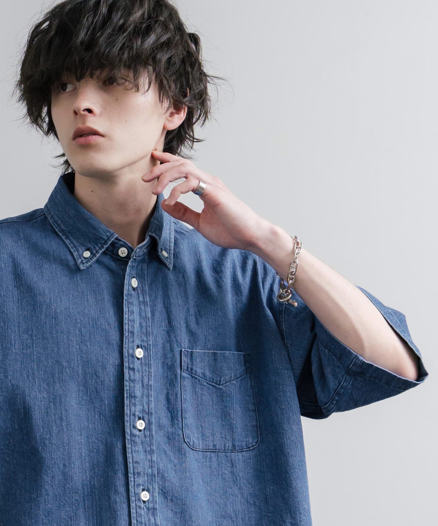Upscape Audience アップスケープオーディエンス 日本製 国産 「備後」8オンス ムラデニム ヴィンテージWASH ボタンダウンボクシーAライン半袖シャツ AUD6722 16036