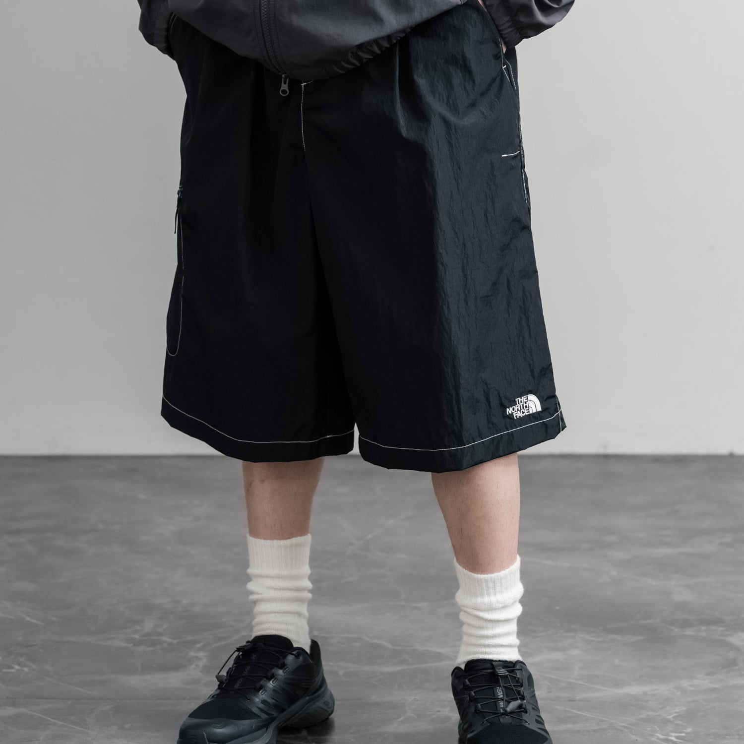 16065_blk_1.jpg