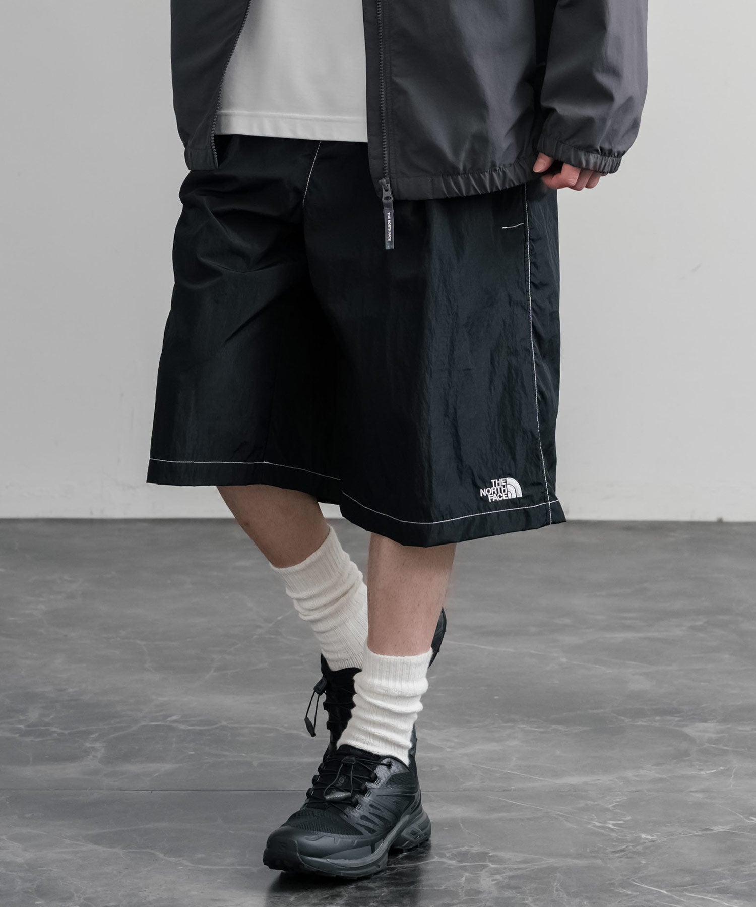 日本未展開モデル THE NORTH FACE ザ・ノースフェイス WHITE LABEL ホワイトレーベル SHELDON BERMUDA ナイロンワイドハーフパンツ 16065