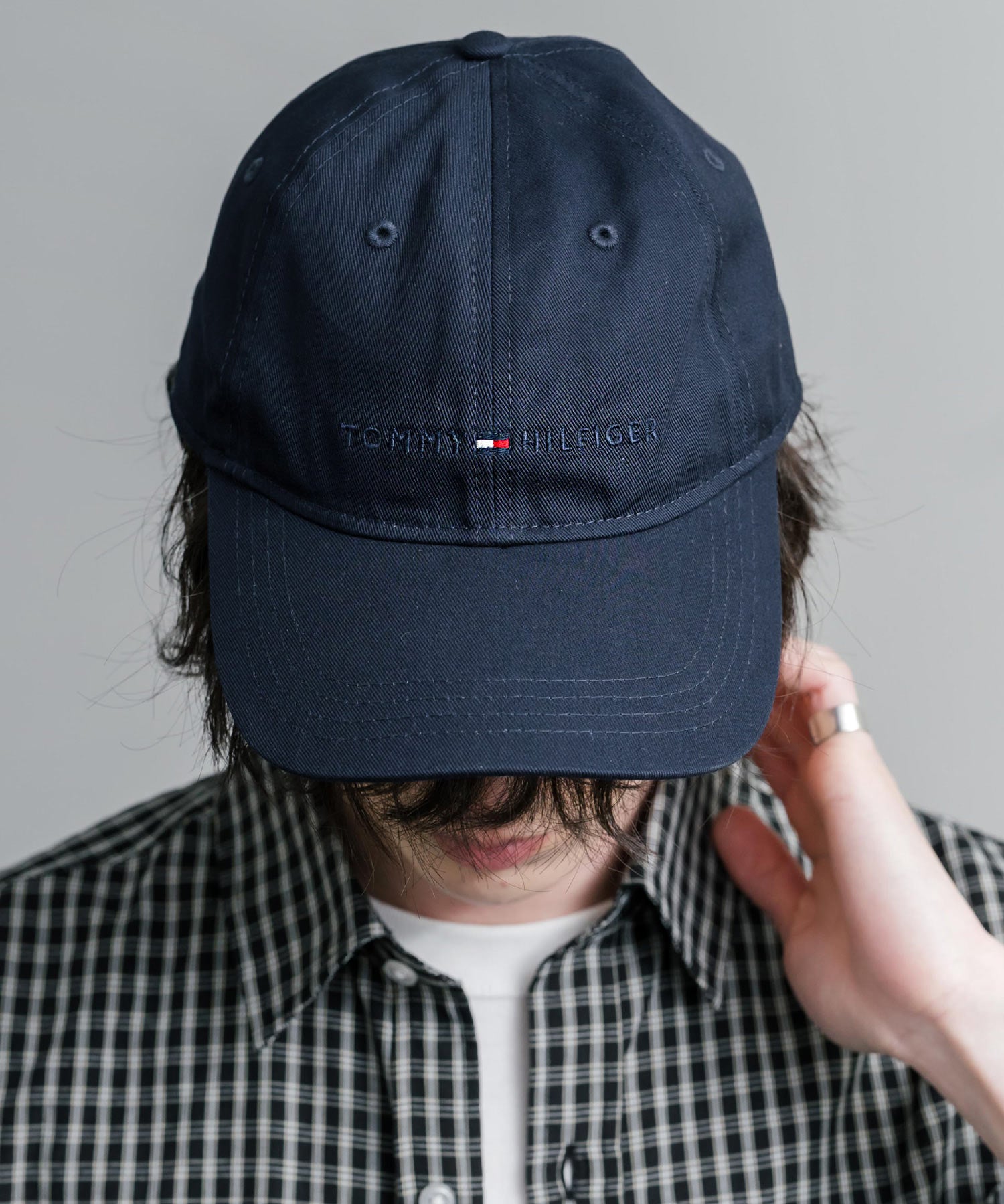 TOMMY HILFIGER トミーヒルフィガー Am Tonal Hilfiger Logo Cap ワンポイントロゴ刺繍6パネルキャップ 16103