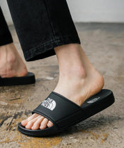 日本未展開モデル WHITE LABEL THE NORTH FACE EPIC SLIDE ロゴスリッパサンダル 16106