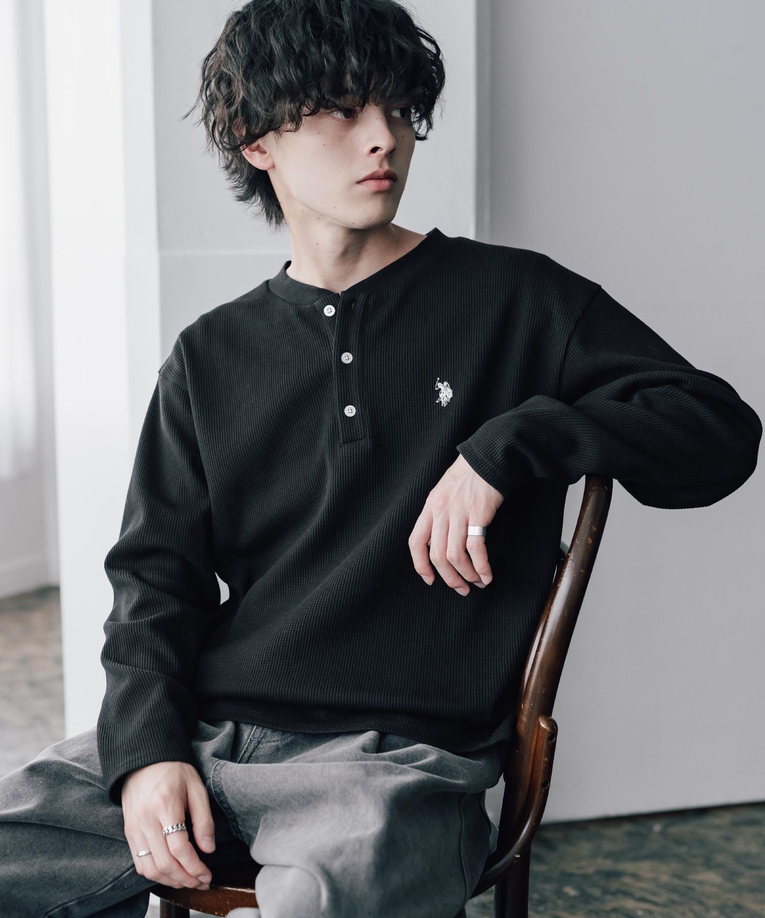 U.S. POLO ASSN. ユーエスポロアッスン サーマルワンポイントロゴ刺繍ヘンリーネック長袖Tシャツ/ワッフルカットソー 16110