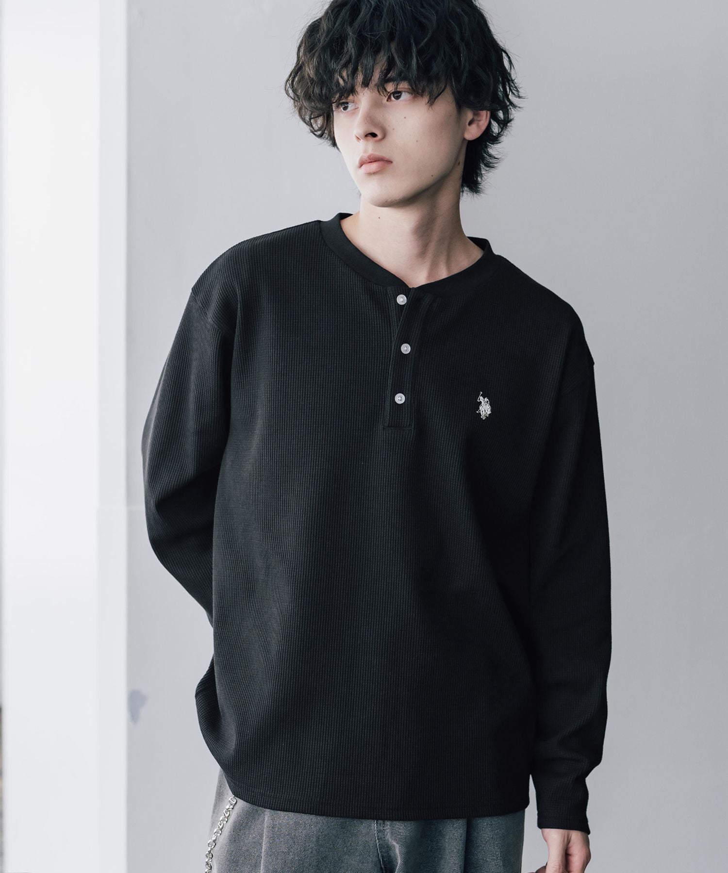 U.S. POLO ASSN. ユーエスポロアッスン サーマルワンポイントロゴ刺繍ヘンリーネック長袖Tシャツ/ワッフルカットソー 16110