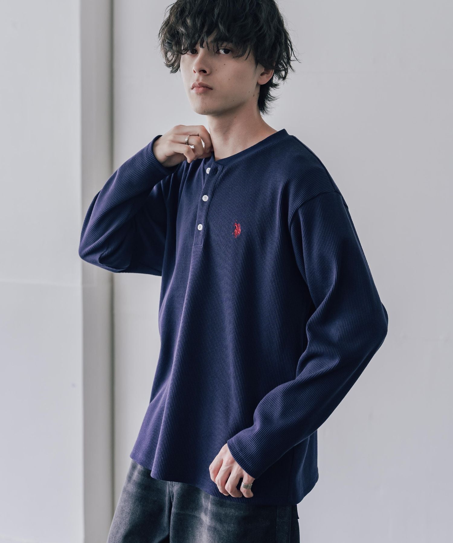 U.S. POLO ASSN. ユーエスポロアッスン サーマルワンポイントロゴ刺繍ヘンリーネック長袖Tシャツ/ワッフルカットソー 16110