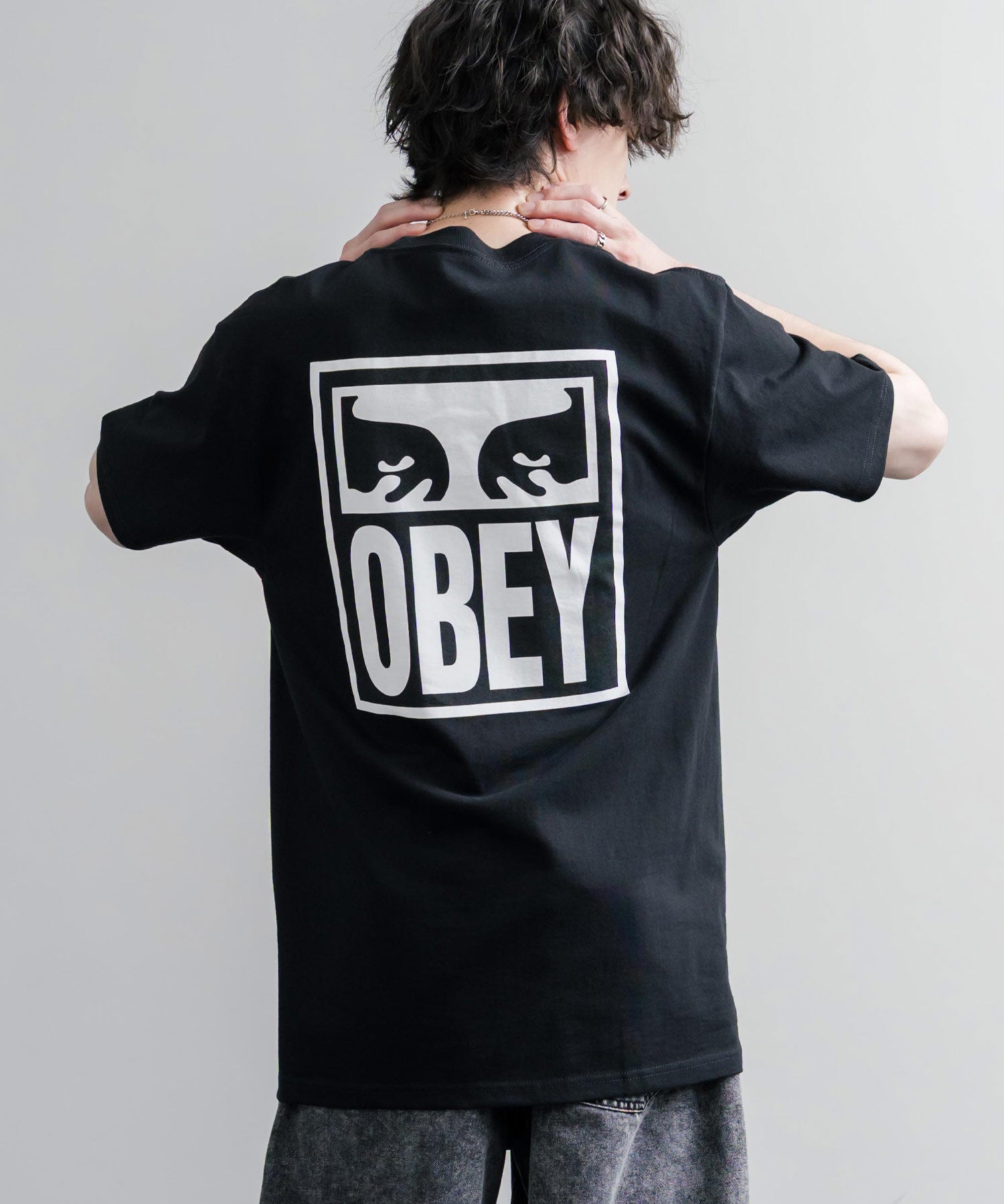OBEY オベイ CLASSIC TEES バックグラフィックプリント半袖Tシャツ 16113