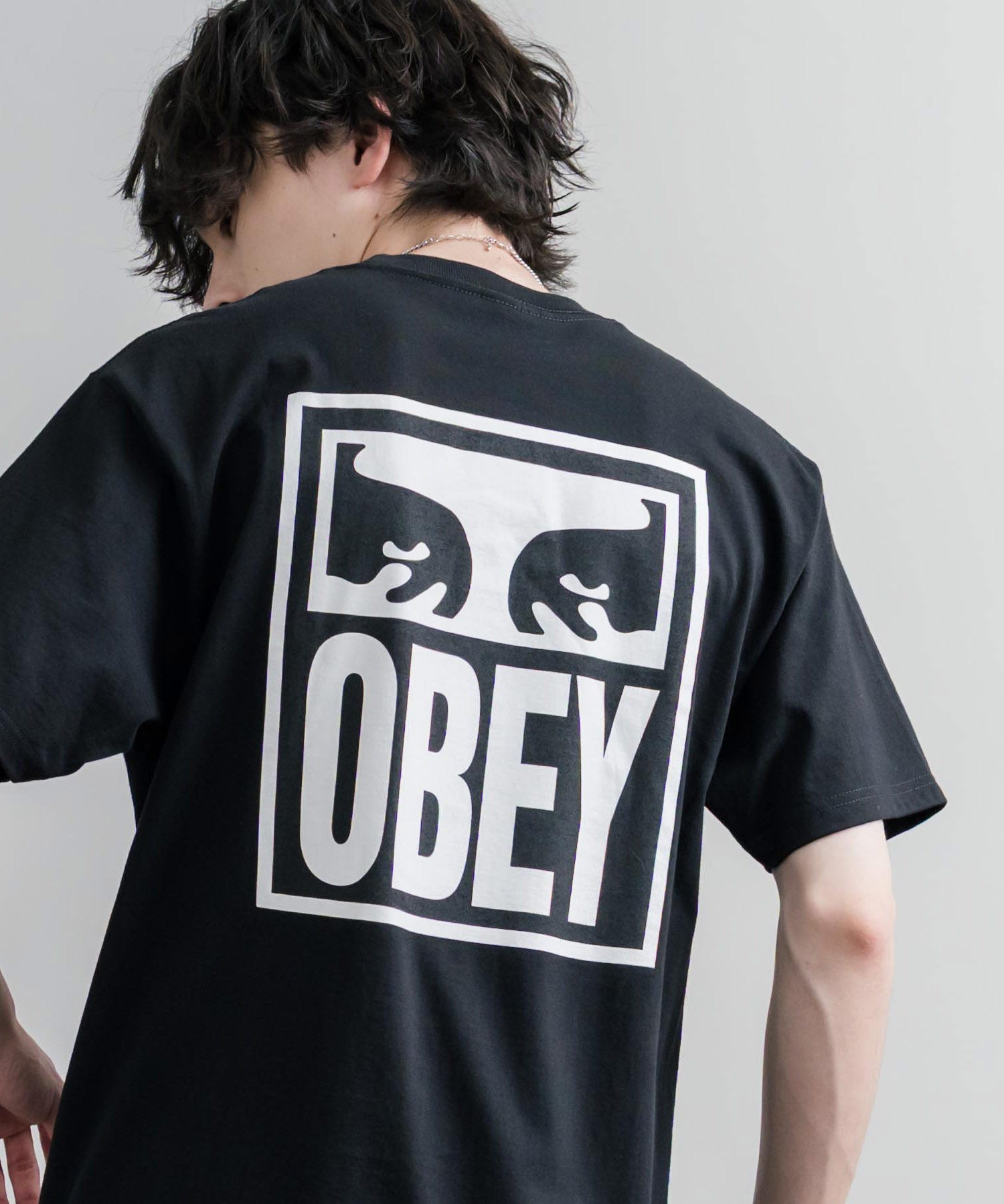 OBEY オベイ CLASSIC TEES バックグラフィックプリント半袖Tシャツ 16113