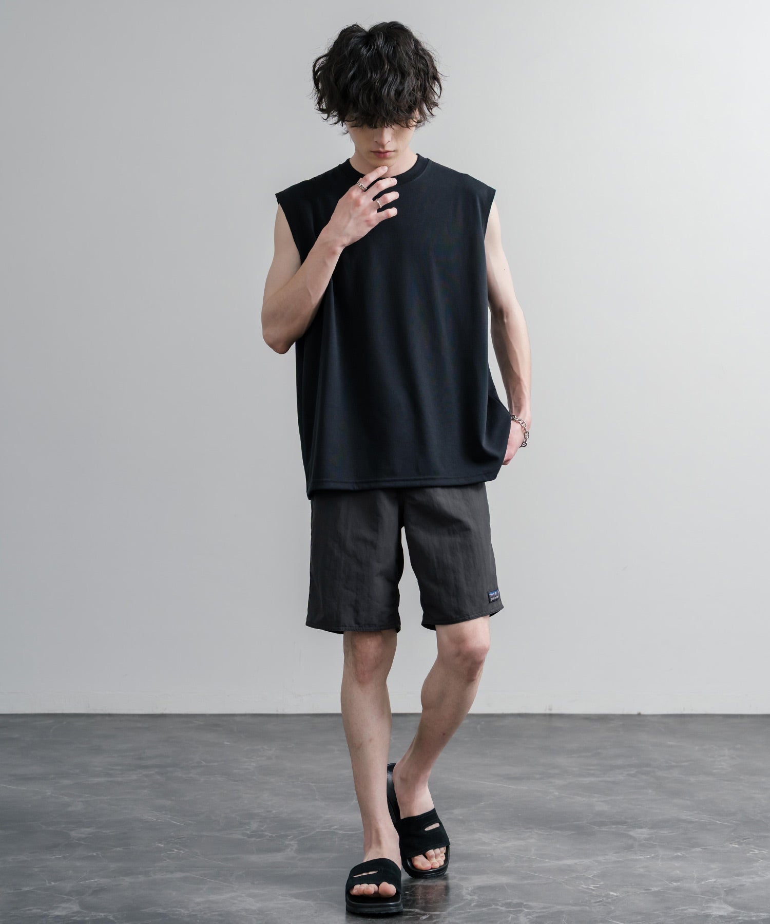 Patagonia パタゴニア M'S WAVEFARER BOARDSHORTS 19 IN 水陸両用ワイドナイロンショートパンツ/ハーフパンツ 16115