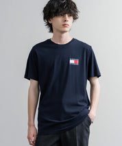 TOMMY HILFIGER レギュラーフィットスリムバッジロゴプリント半袖Tシャツ 16117