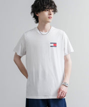 TOMMY HILFIGER レギュラーフィットスリムバッジロゴプリント半袖Tシャツ 16117