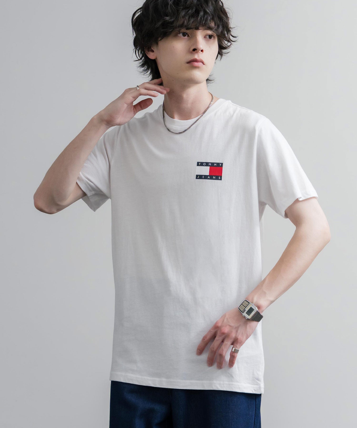 TOMMY HILFIGER レギュラーフィットスリムバッジロゴプリント半袖Tシャツ 16117