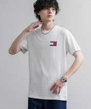 TOMMY HILFIGER レギュラーフィットスリムバッジロゴプリント半袖Tシャツ 16117