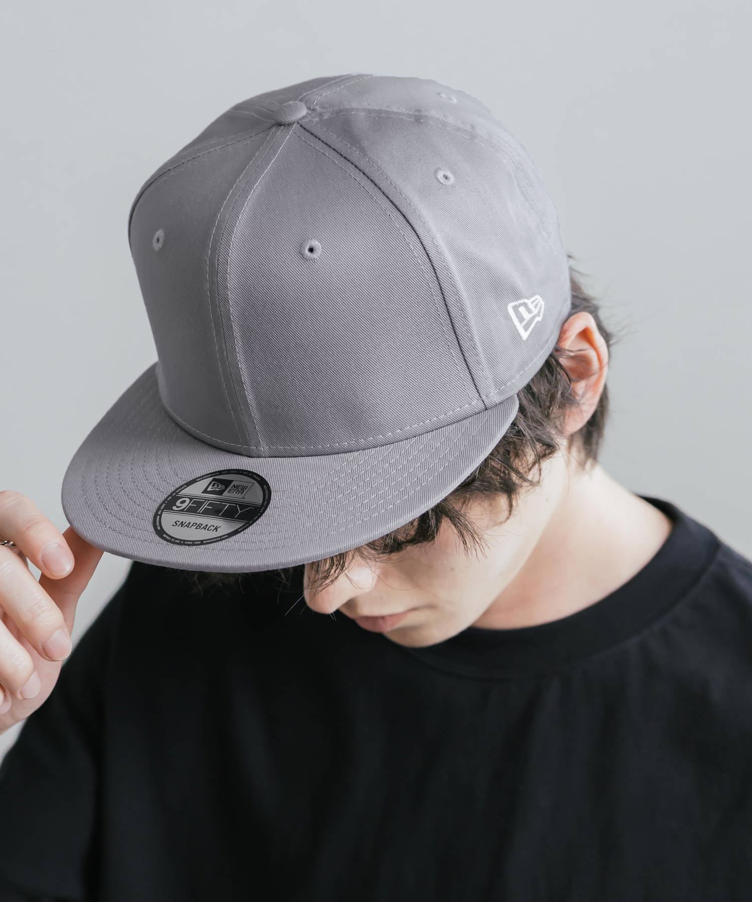 NEW ERA ニューエラ Flat Bill Snapback Cap 9FIFTY フラットバイザーワンポイントフラッグロゴ刺繍ベースボールキャップ 16119