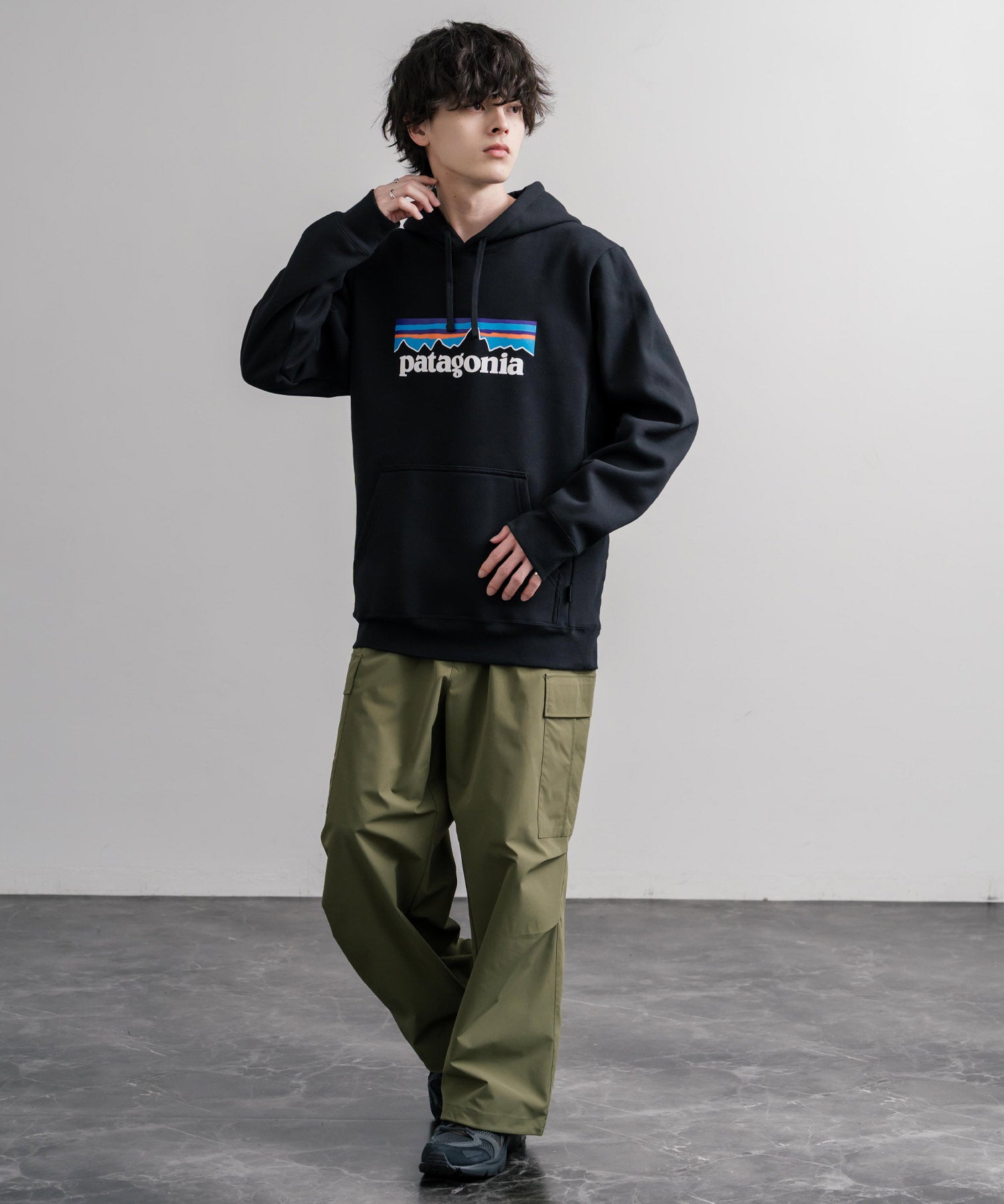 Patagonia パタゴニア M'S P-6 LOGO UPRISAL HOODY ロゴアップライザルフーディ/裏起毛長袖プルオーバーパーカー 16140
