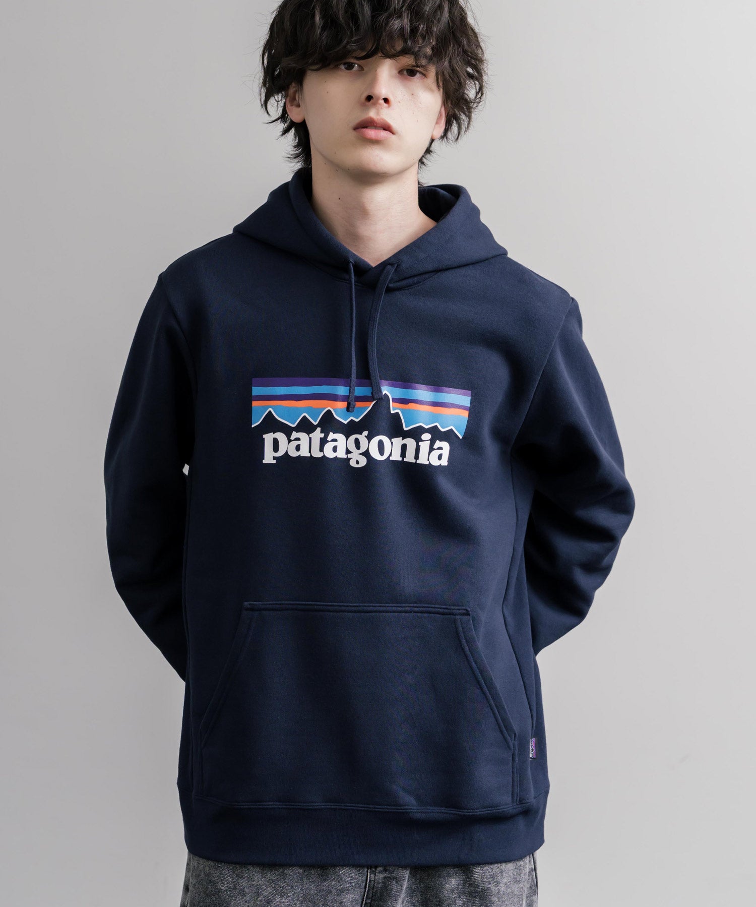 Patagonia パタゴニア M'S P-6 LOGO UPRISAL HOODY ロゴアップライザルフーディ/裏起毛長袖プルオーバーパーカー 16140