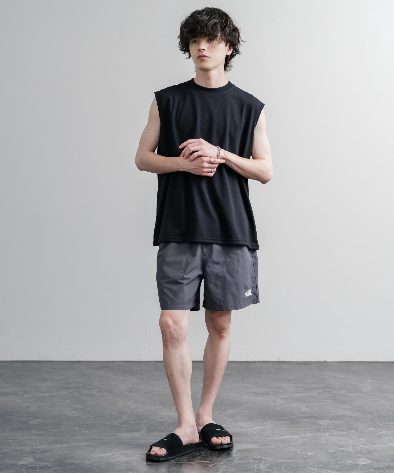 日本未展開モデル THE NORTH FACE WHITE LABEL OLEMA SHORTS イージー