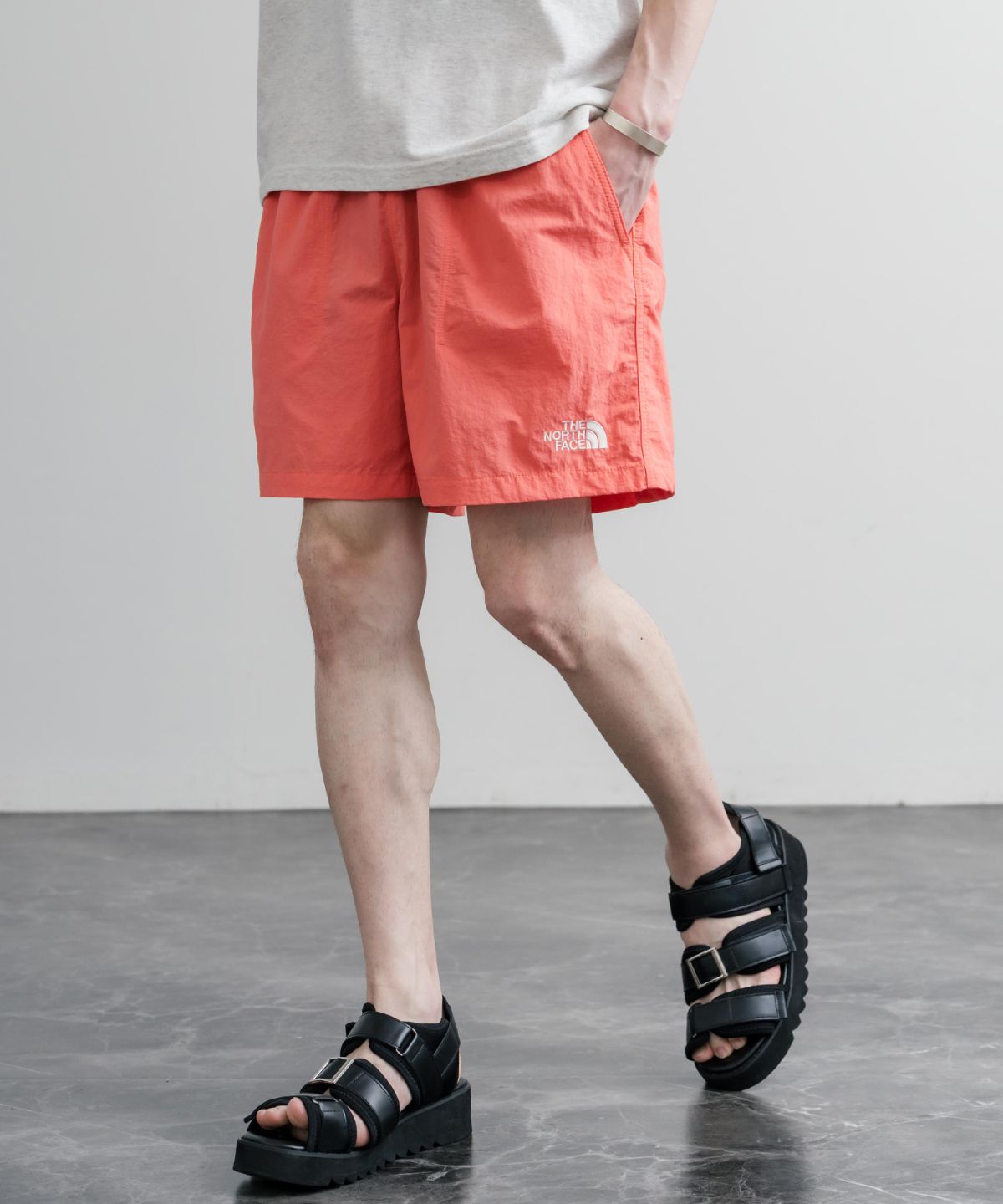 日本未展開モデル THE NORTH FACE WHITE LABEL OLEMA SHORTS イージーワイドナイロンショートパンツ 16150