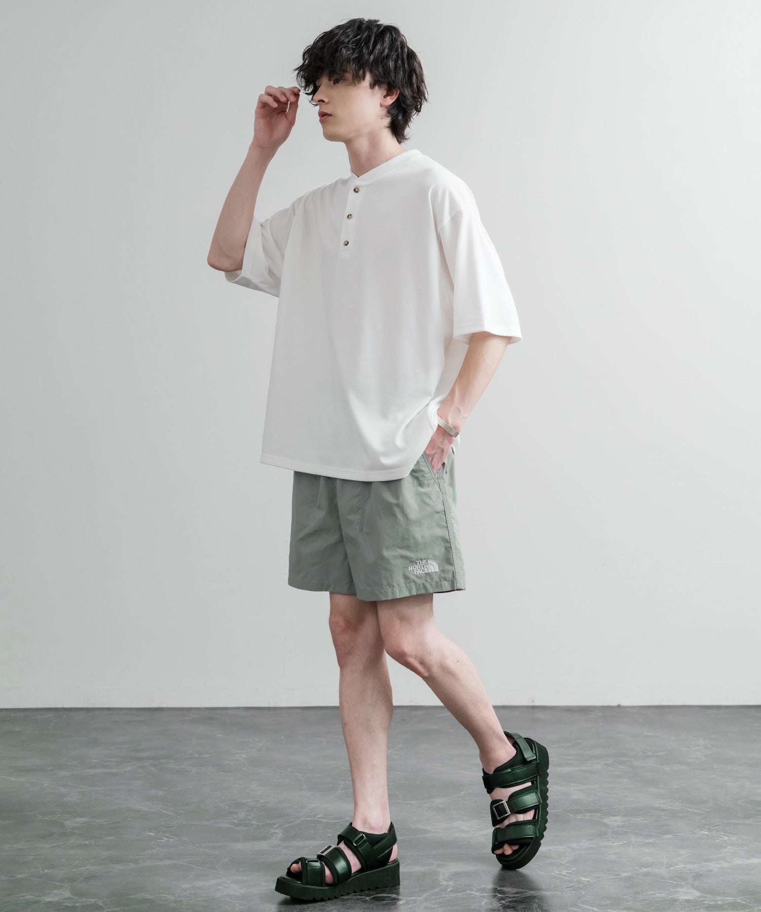 日本未展開モデル THE NORTH FACE WHITE LABEL OLEMA SHORTS イージーワイドナイロンショートパンツ 16150