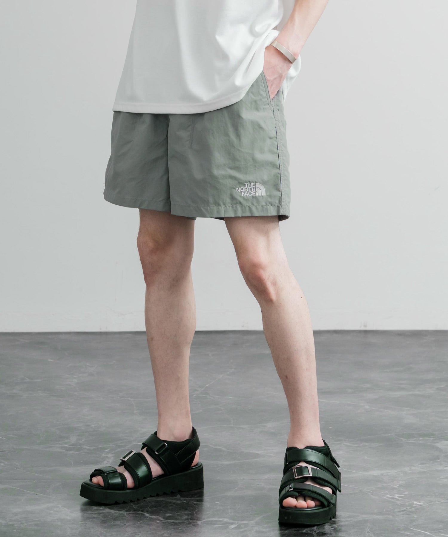 日本未展開モデル THE NORTH FACE WHITE LABEL OLEMA SHORTS イージーワイドナイロンショートパンツ 16150