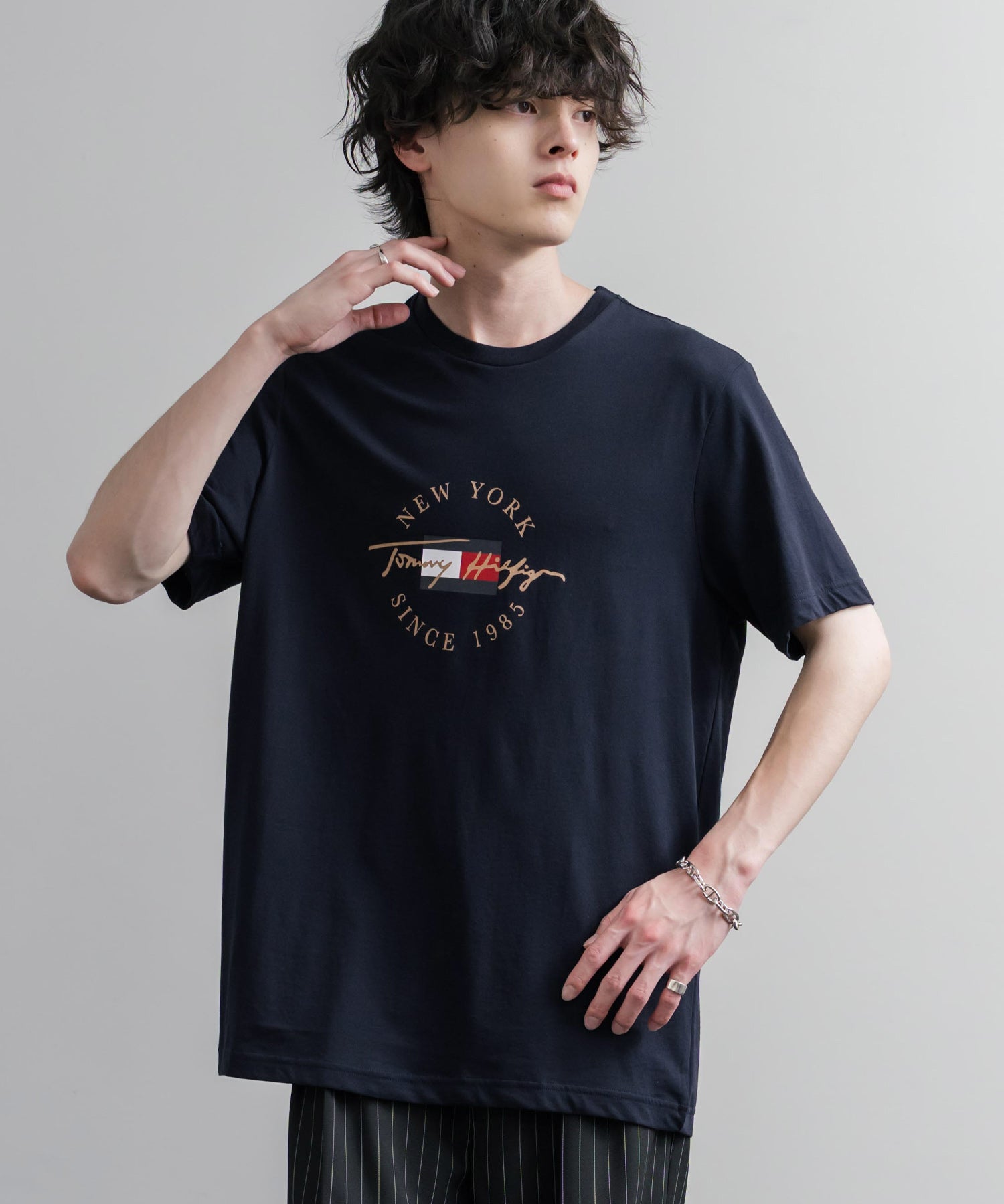 TOMMY HILFIGER グラフィックプリント半袖Tシャツ 16155