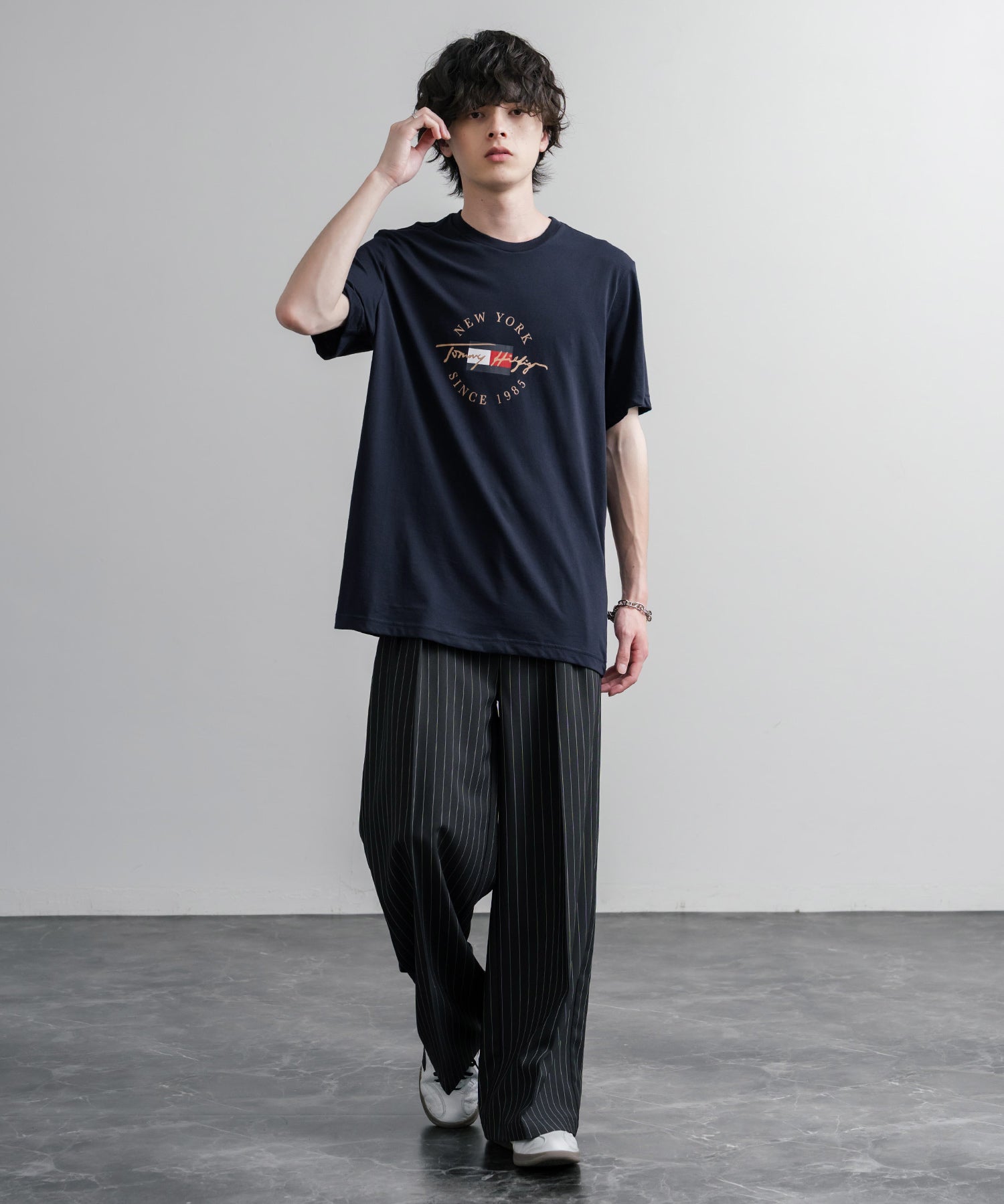 TOMMY HILFIGER グラフィックプリント半袖Tシャツ 16155