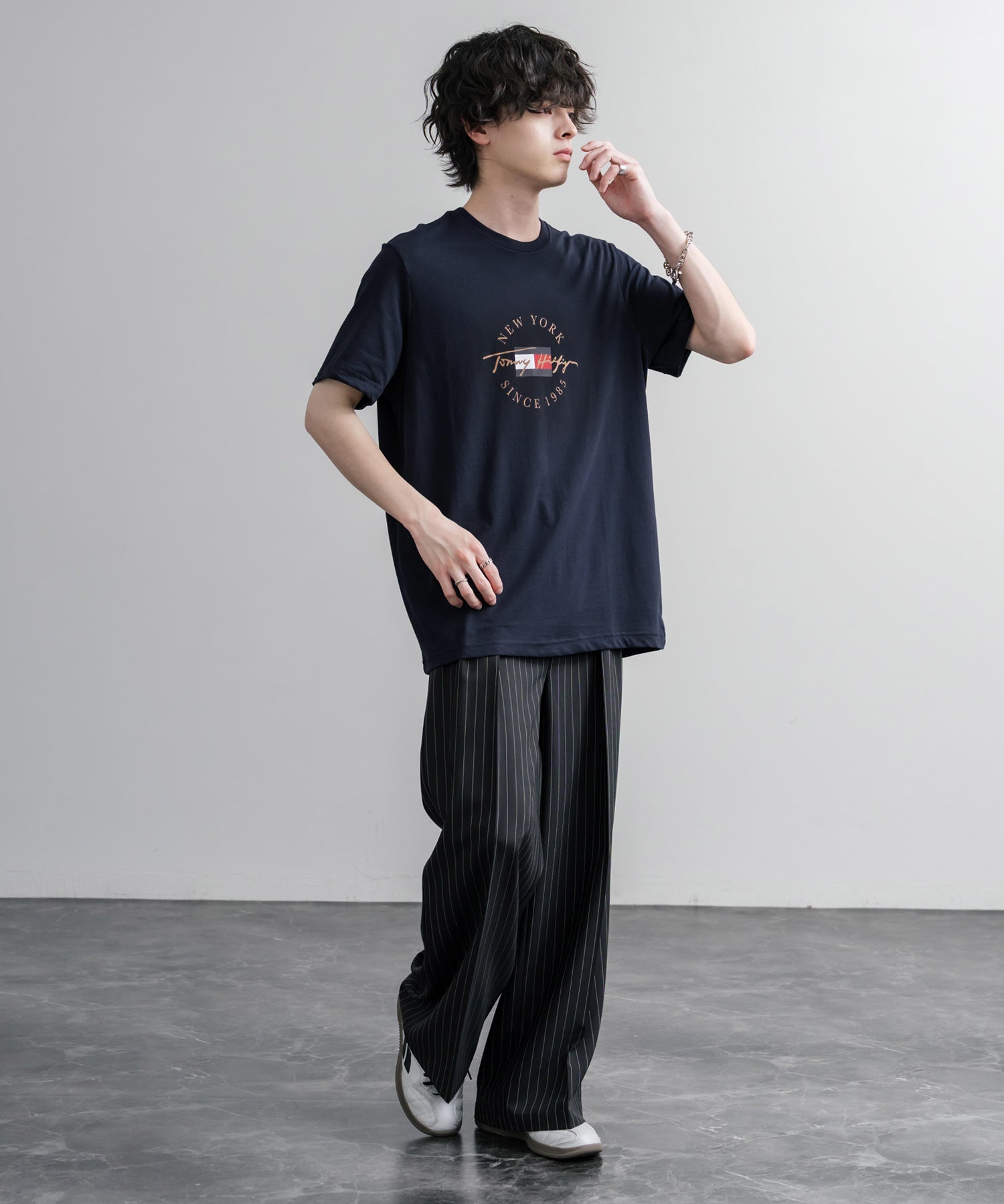 TOMMY HILFIGER グラフィックプリント半袖Tシャツ 16155