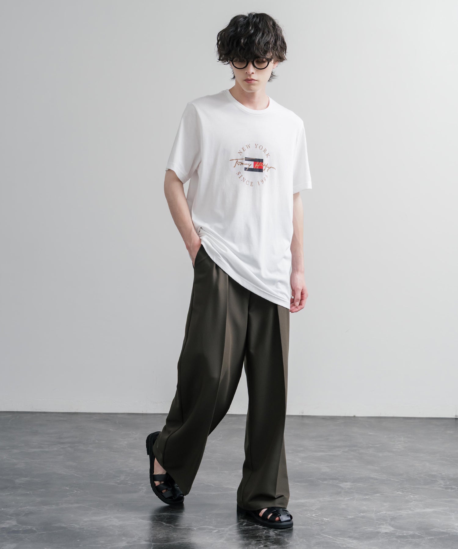 TOMMY HILFIGER グラフィックプリント半袖Tシャツ 16155