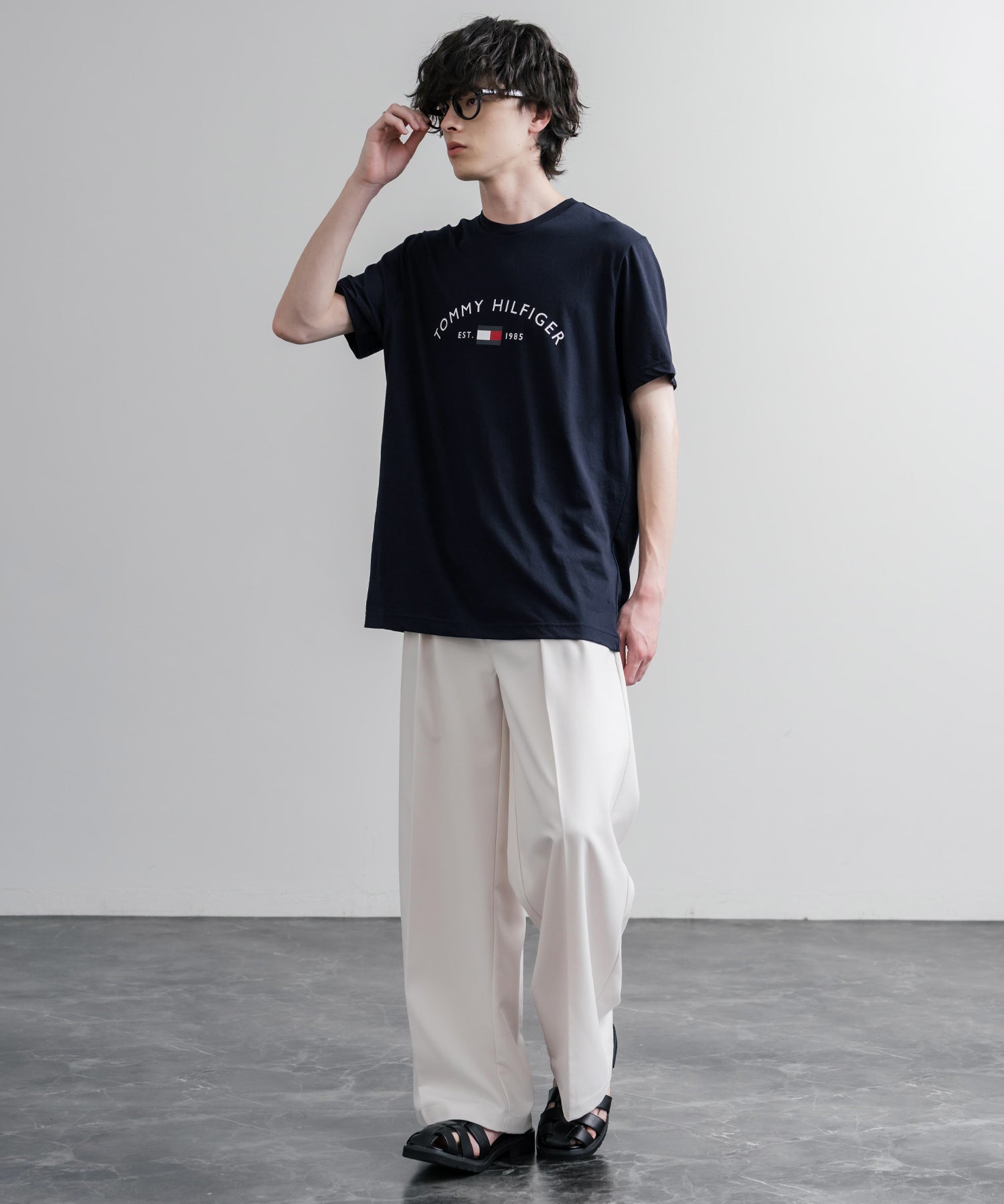 TOMMY HILFIGER アーチロゴプリント半袖Tシャツ 16156