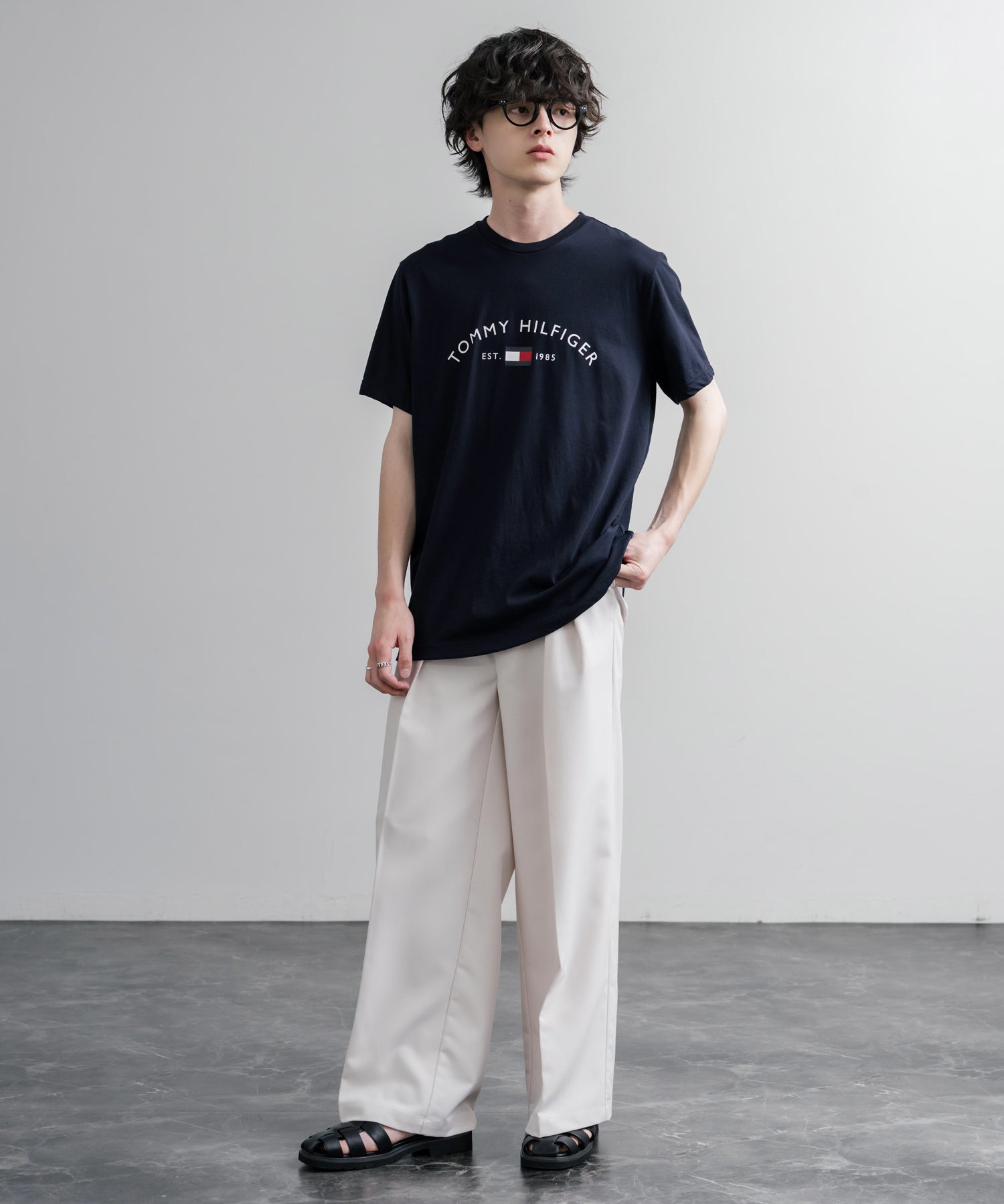 TOMMY HILFIGER アーチロゴプリント半袖Tシャツ 16156