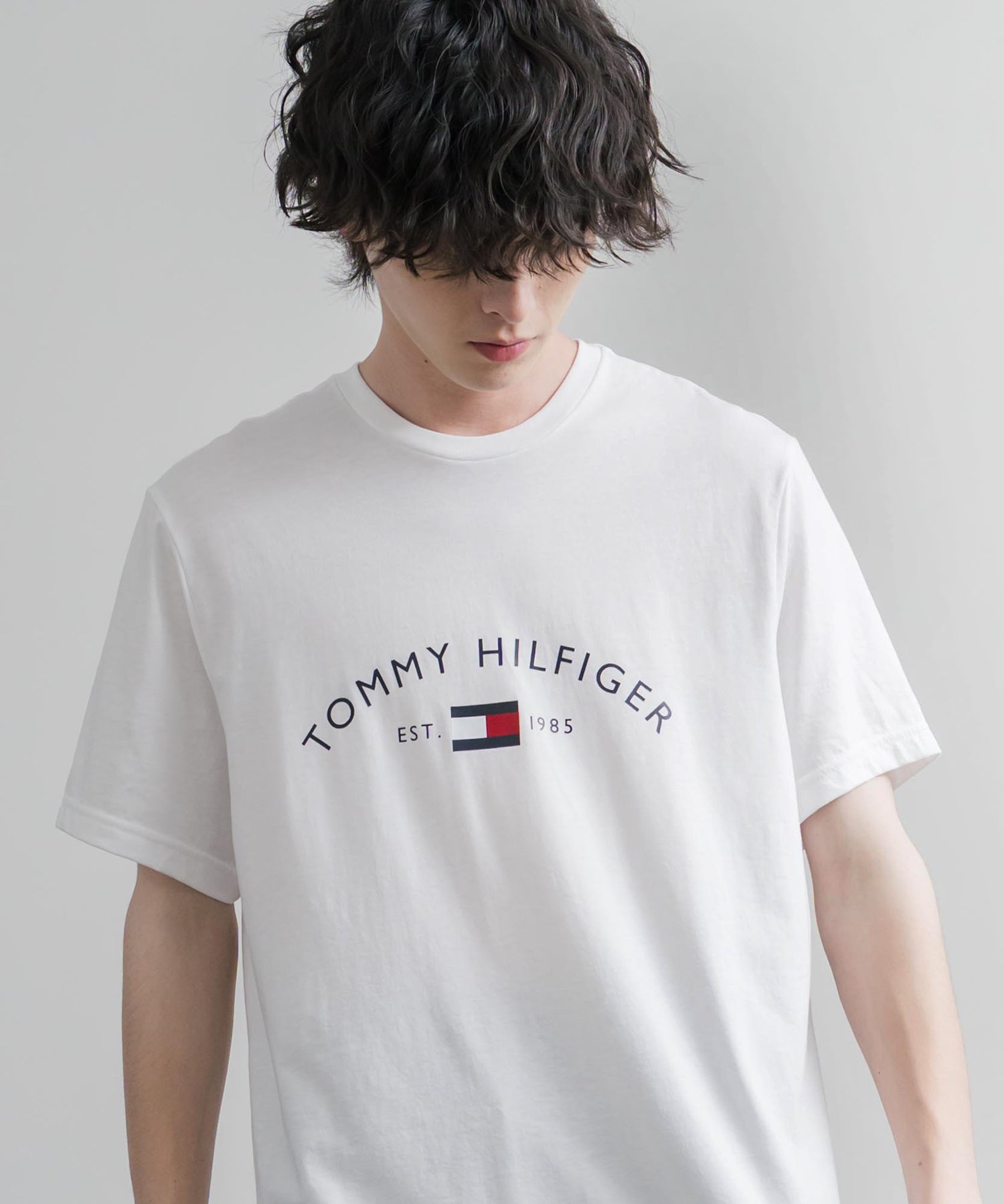 TOMMY HILFIGER アーチロゴプリント半袖Tシャツ 16156