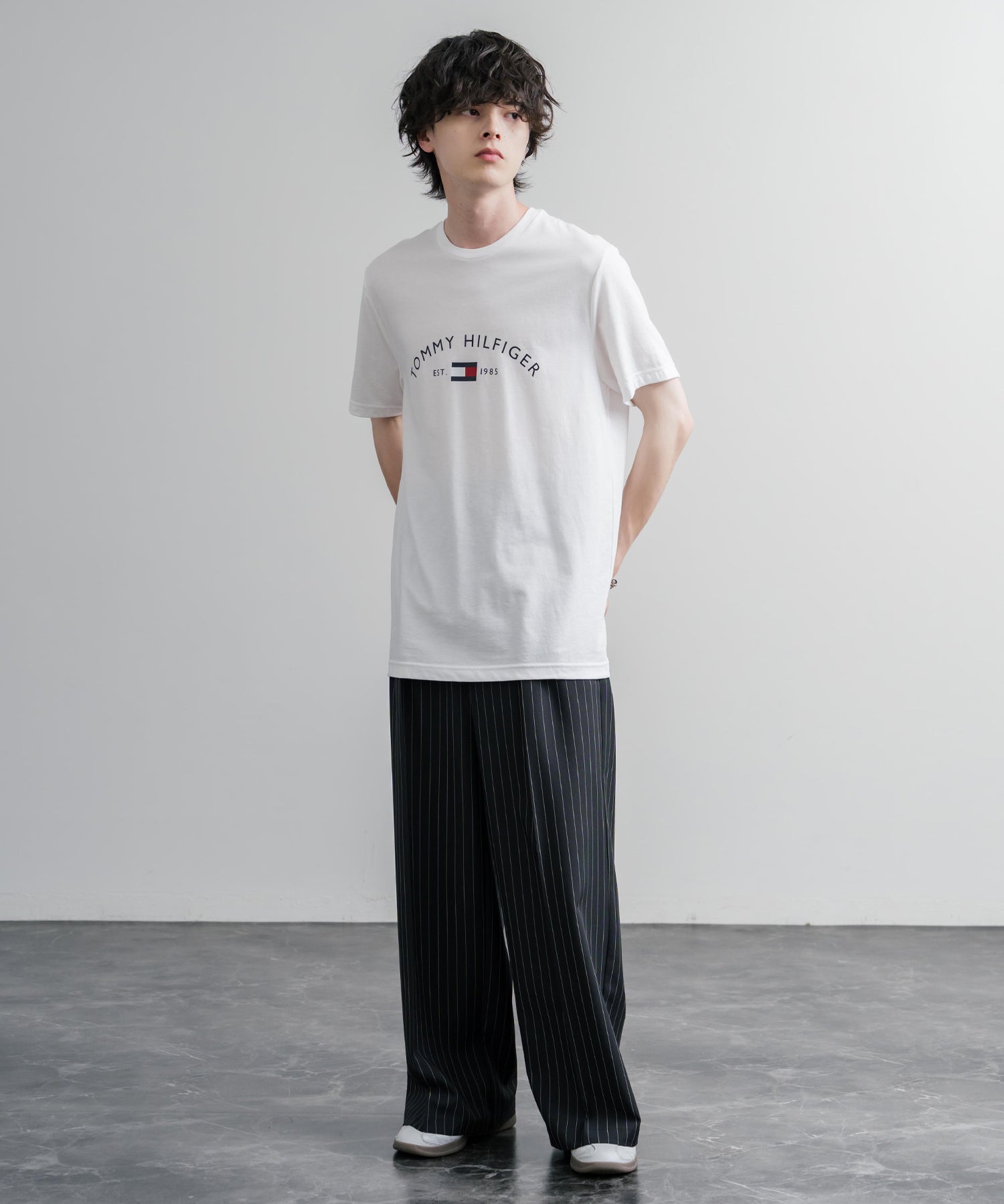 TOMMY HILFIGER アーチロゴプリント半袖Tシャツ 16156
