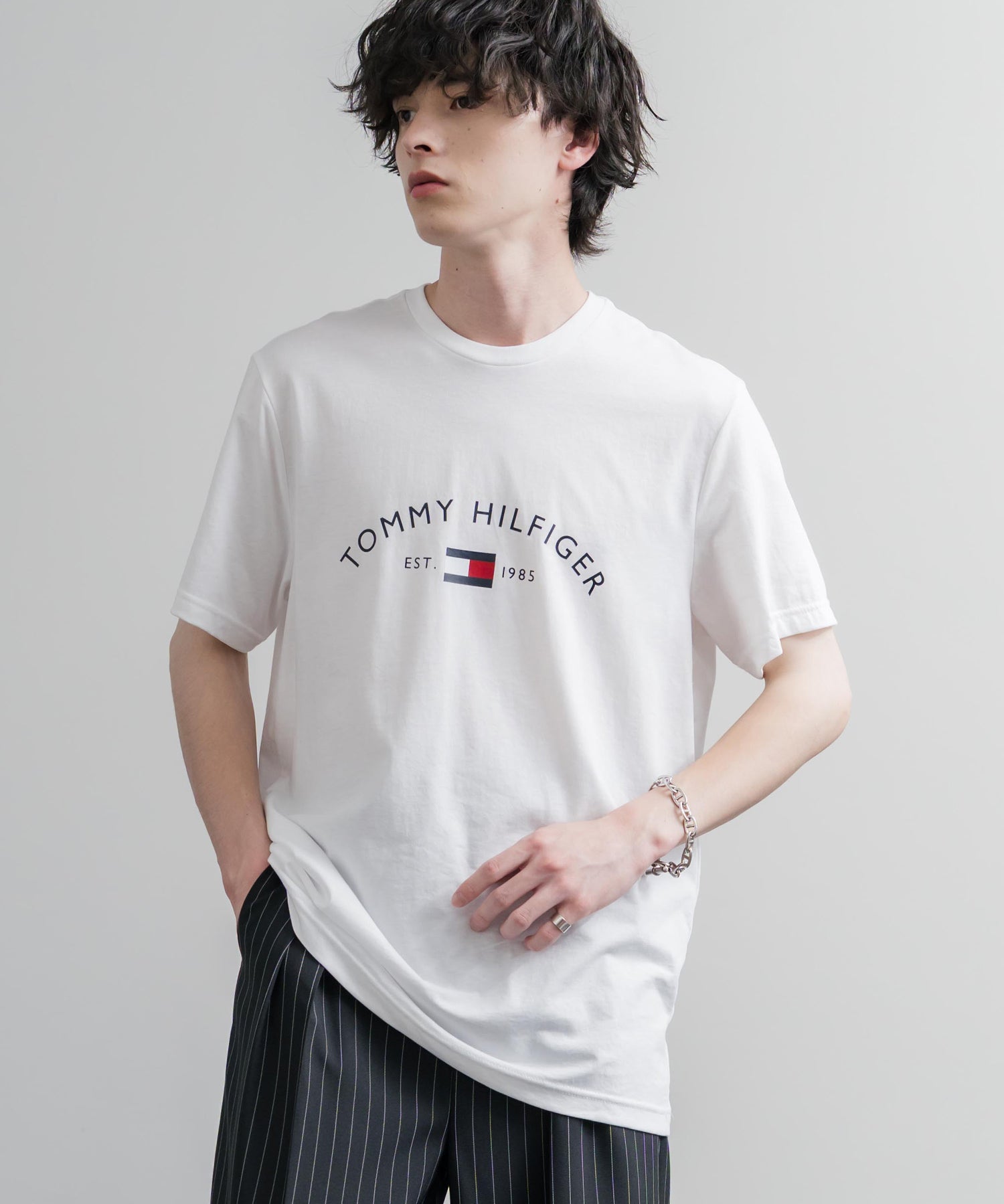 TOMMY HILFIGER アーチロゴプリント半袖Tシャツ 16156