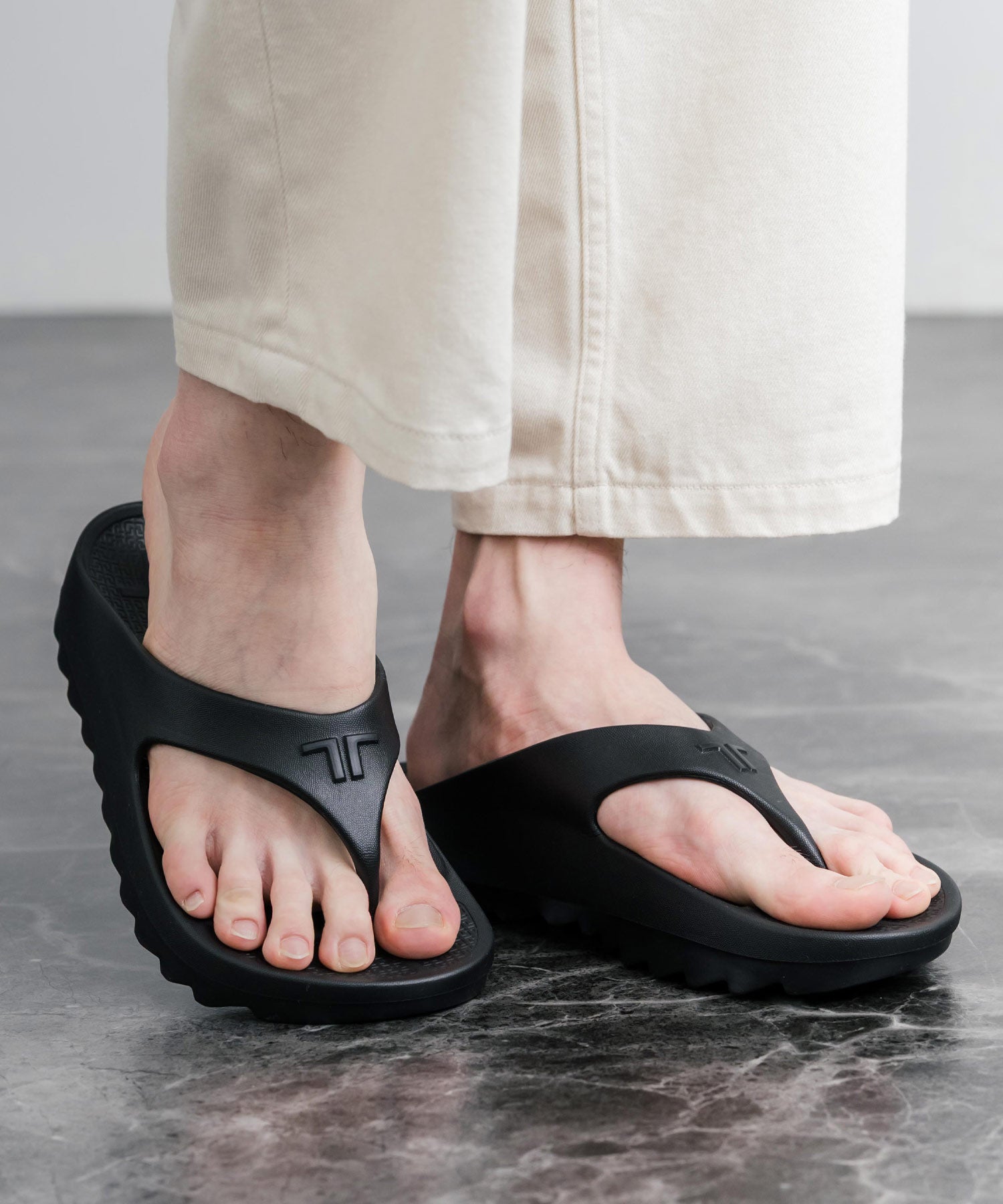 16158_blk_2.jpg